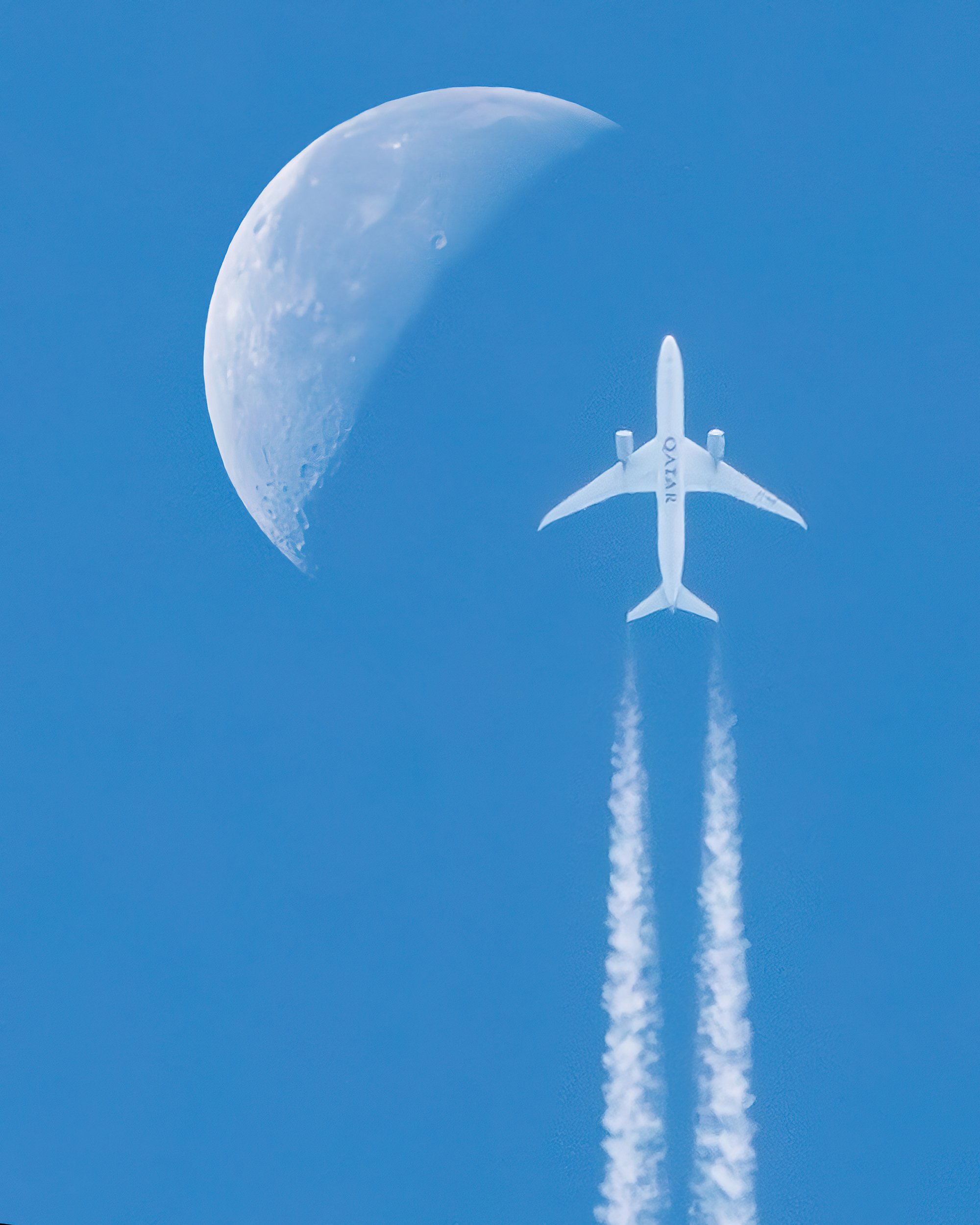 Qatar jet with moom.jpg