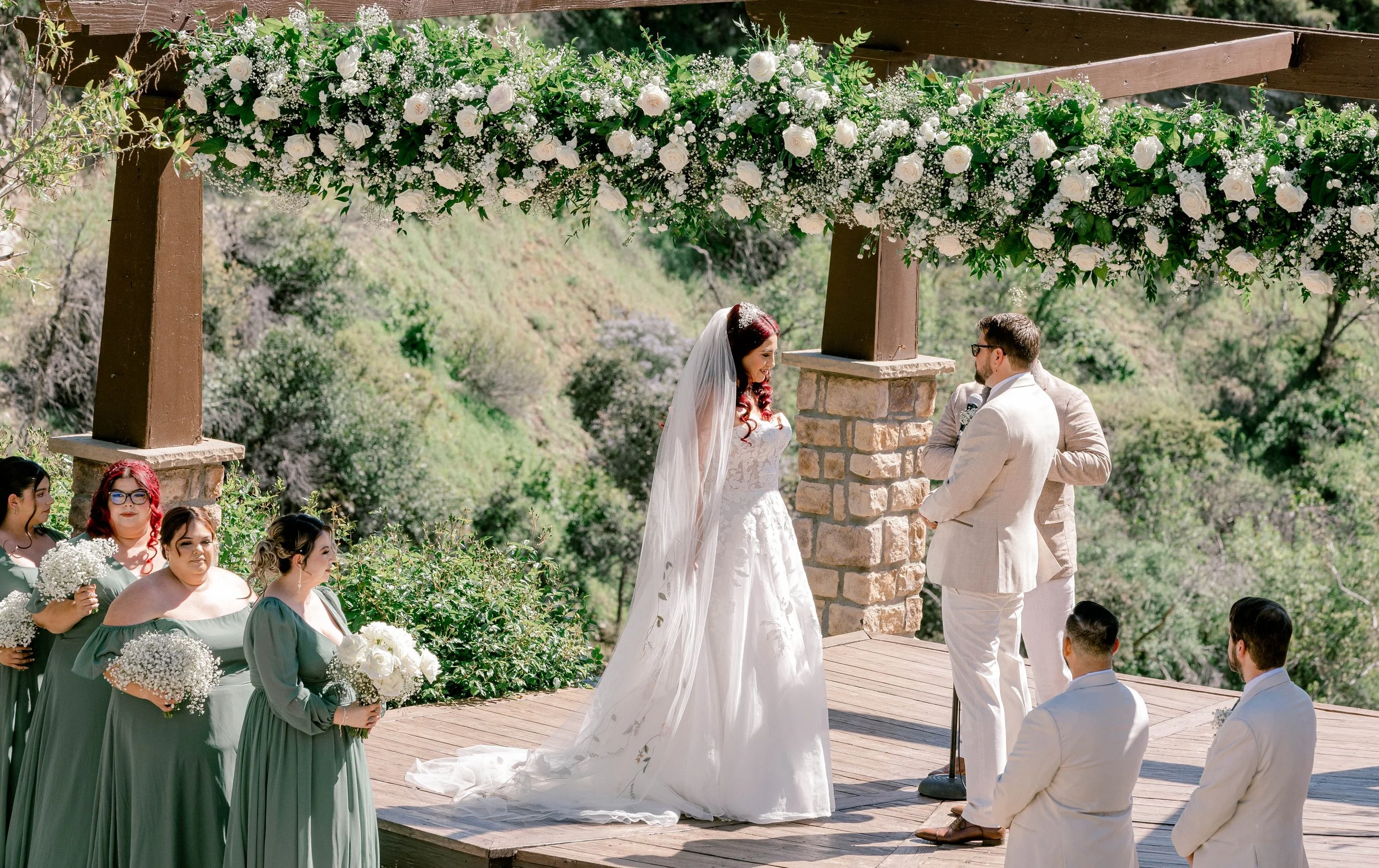 oak-glen-serendipity-garden-weddings-spring-wedding-ceremony.jpg
