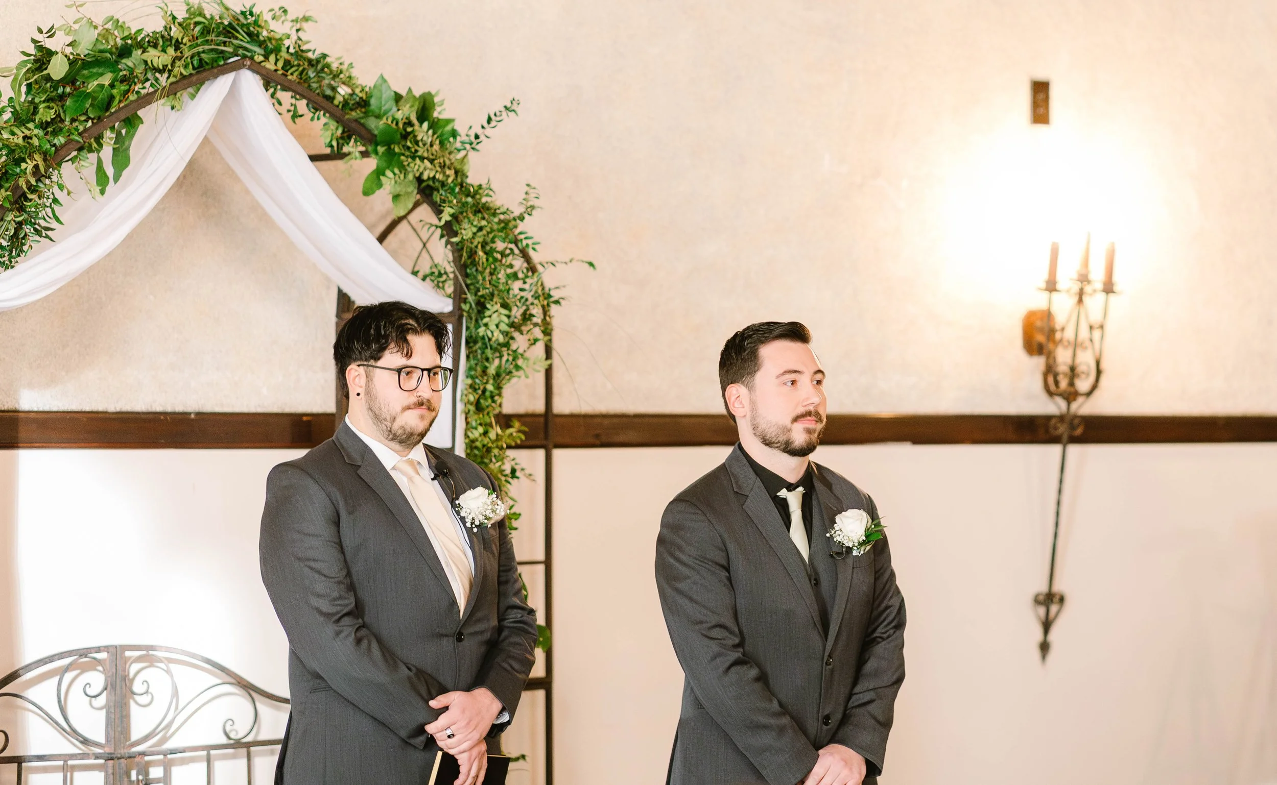 loft-84-riverside-wedding-ceremony.jpg
