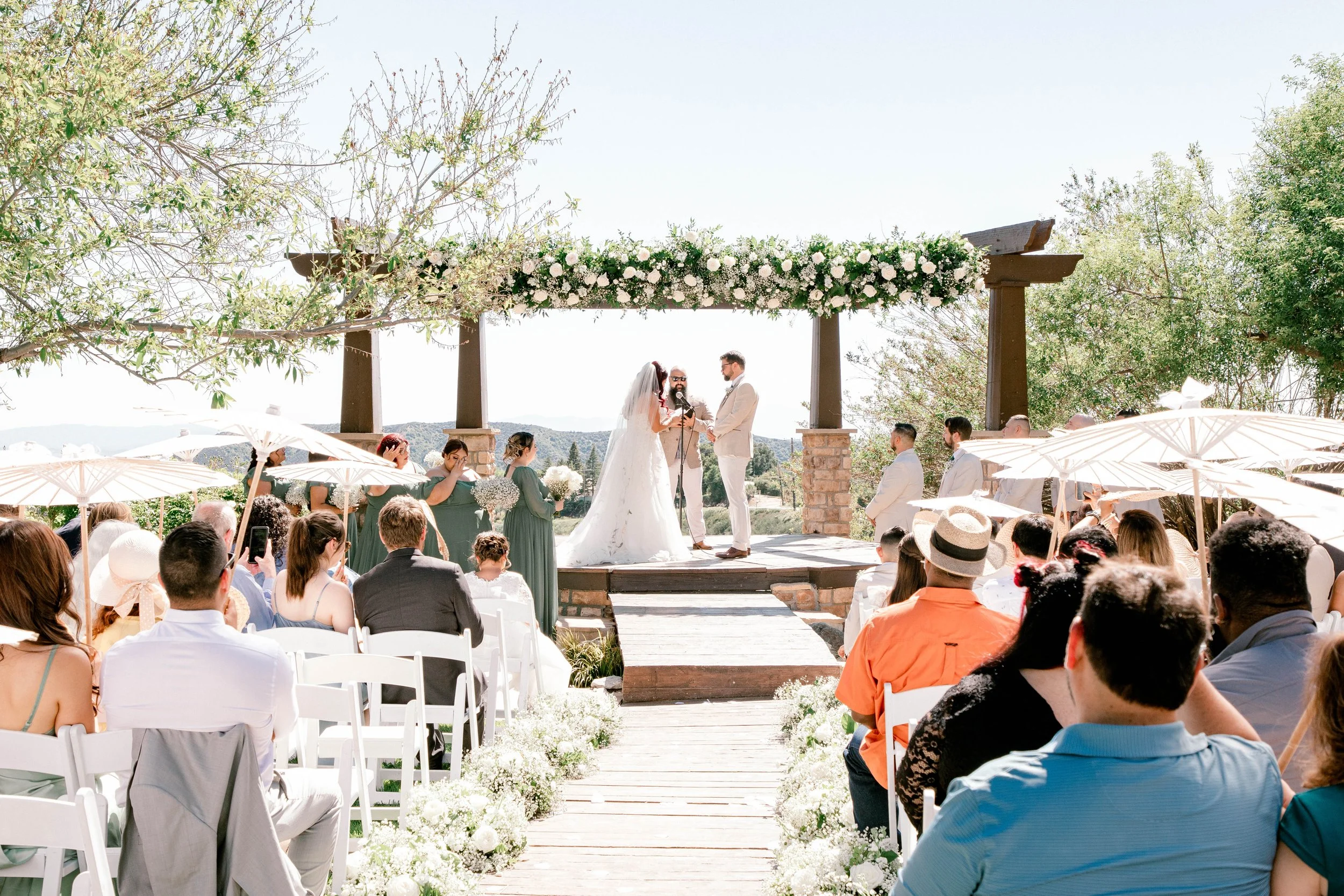 oak-glen-serendipity-garden-weddings-spring-wedding-ceremony.jpg