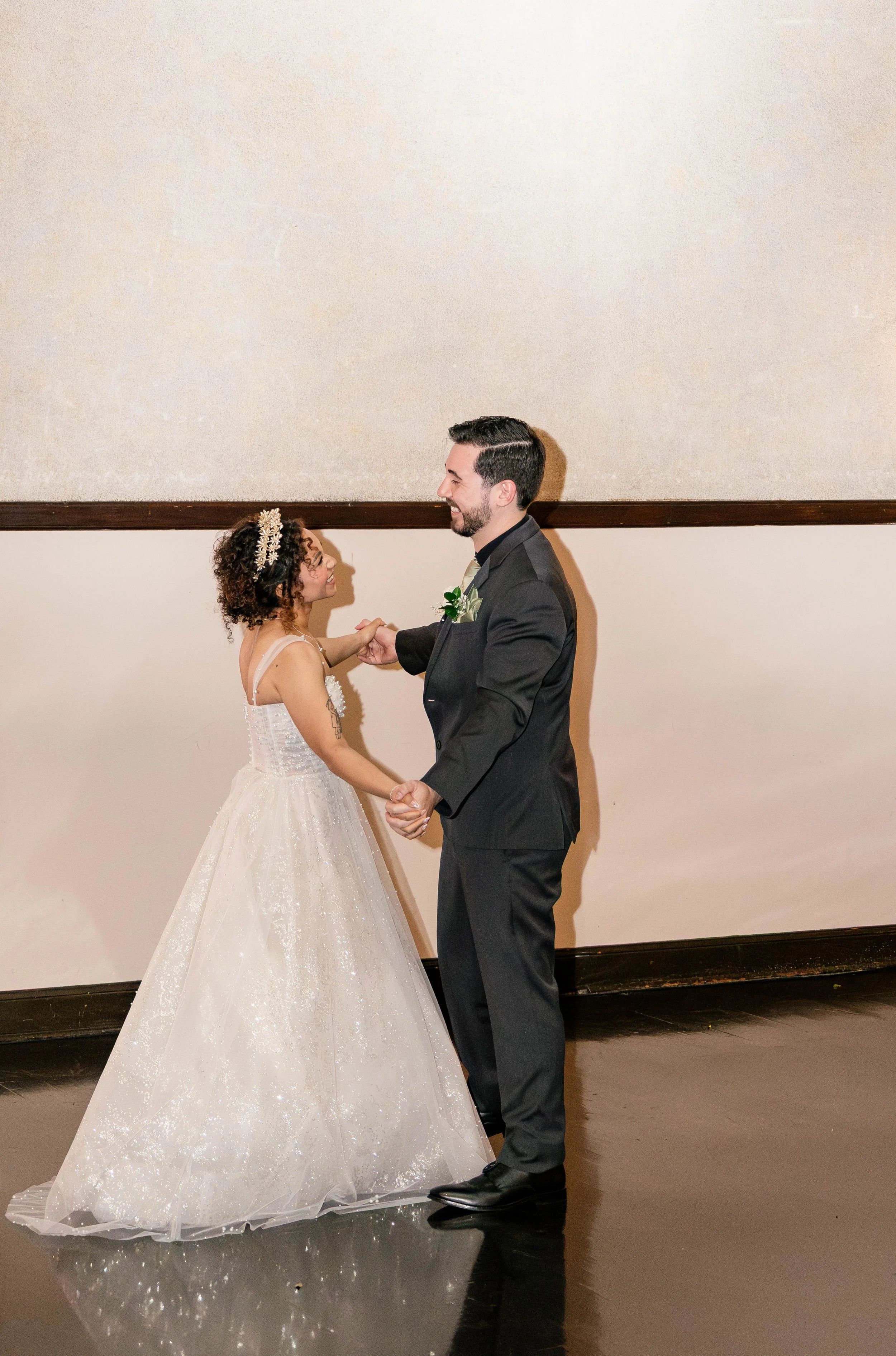 loft-84-wedding-reception-first-dance.jpg