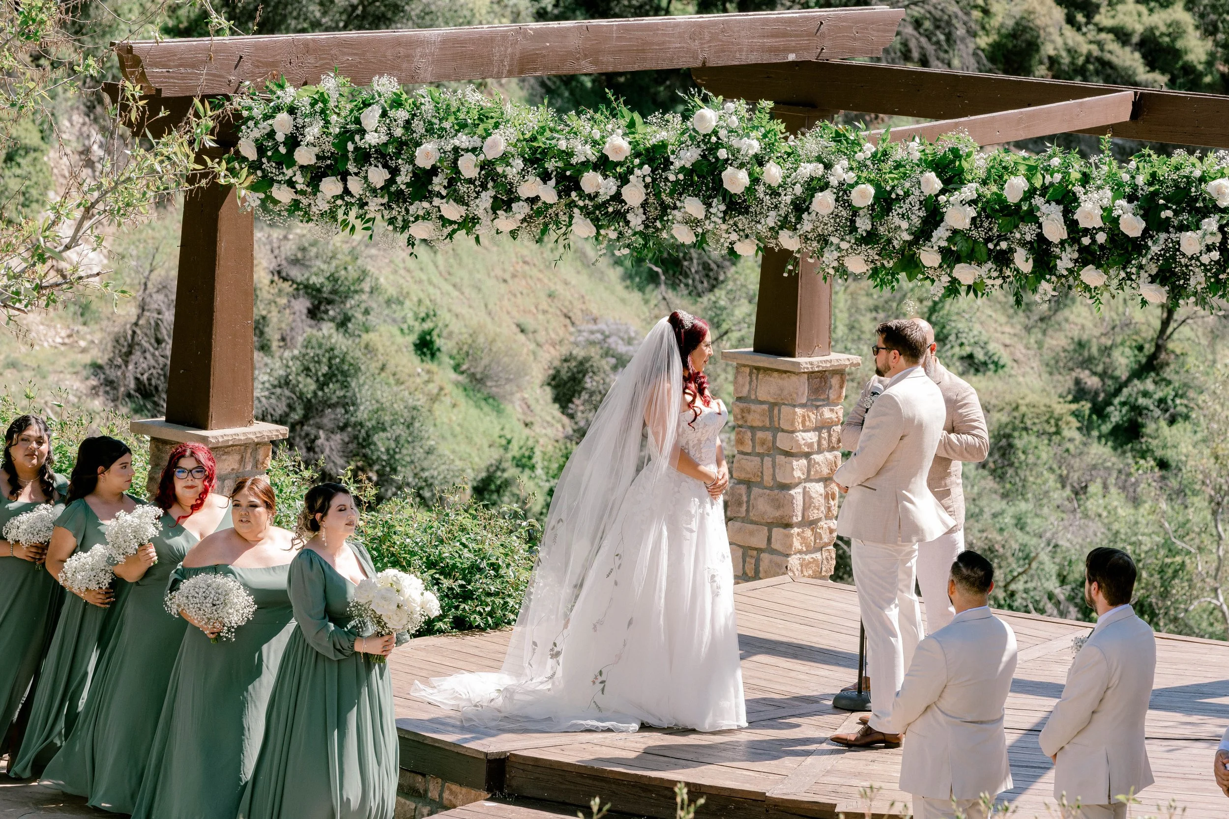 oak-glen-serendipity-garden-weddings-spring-wedding-ceremony.jpg