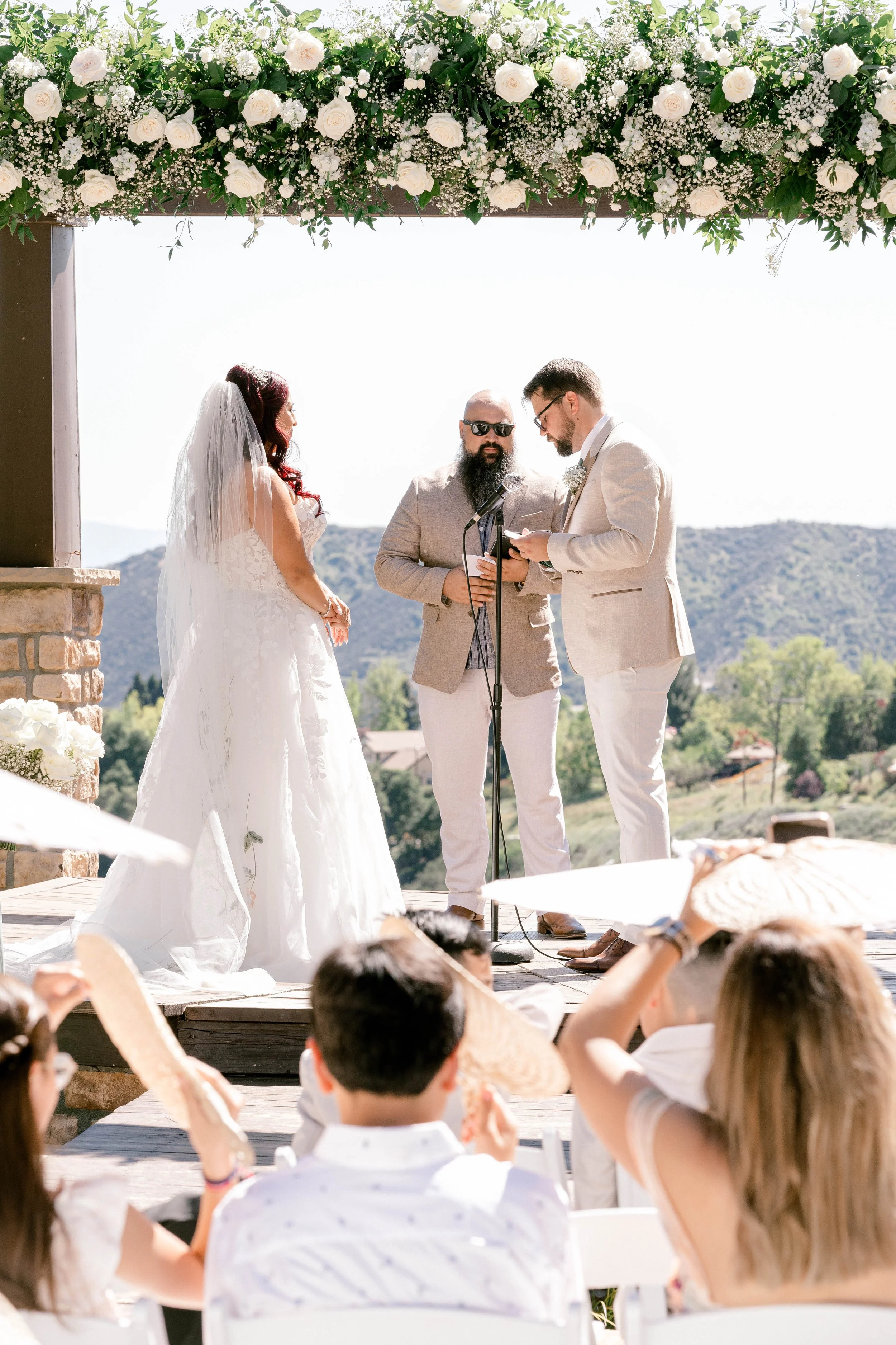 oak-glen-serendipity-garden-weddings-spring-wedding-ceremony.jpg