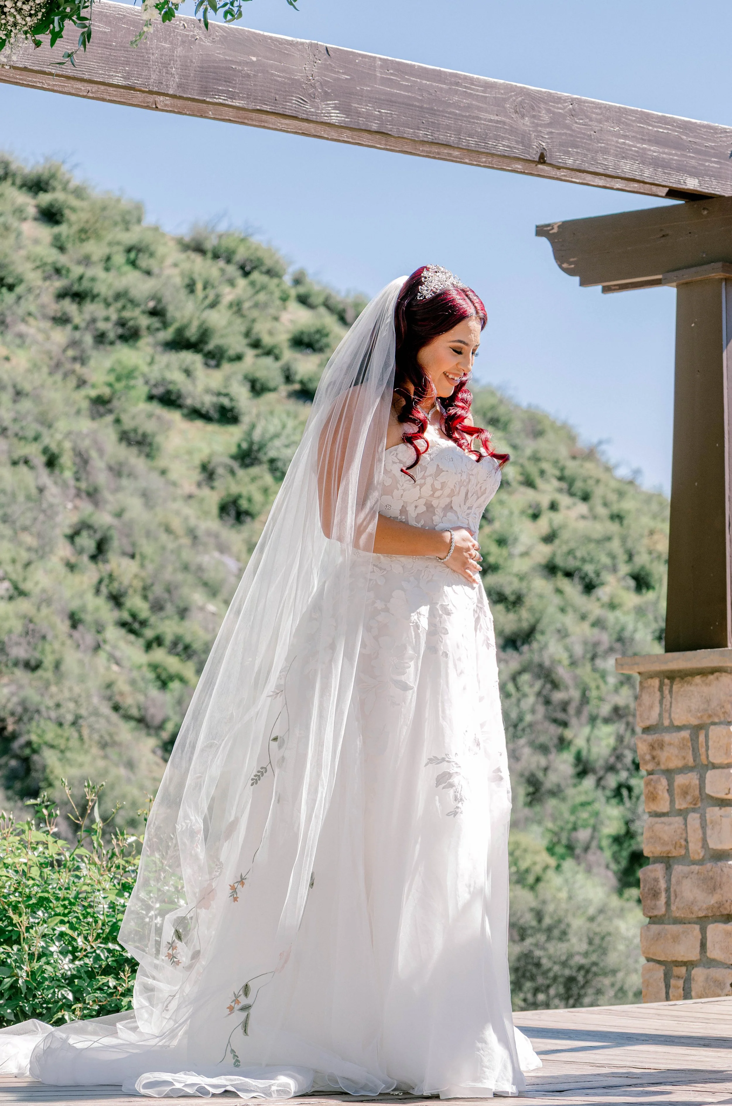 oak-glen-serendipity-garden-weddings-spring-wedding-ceremony.jpg