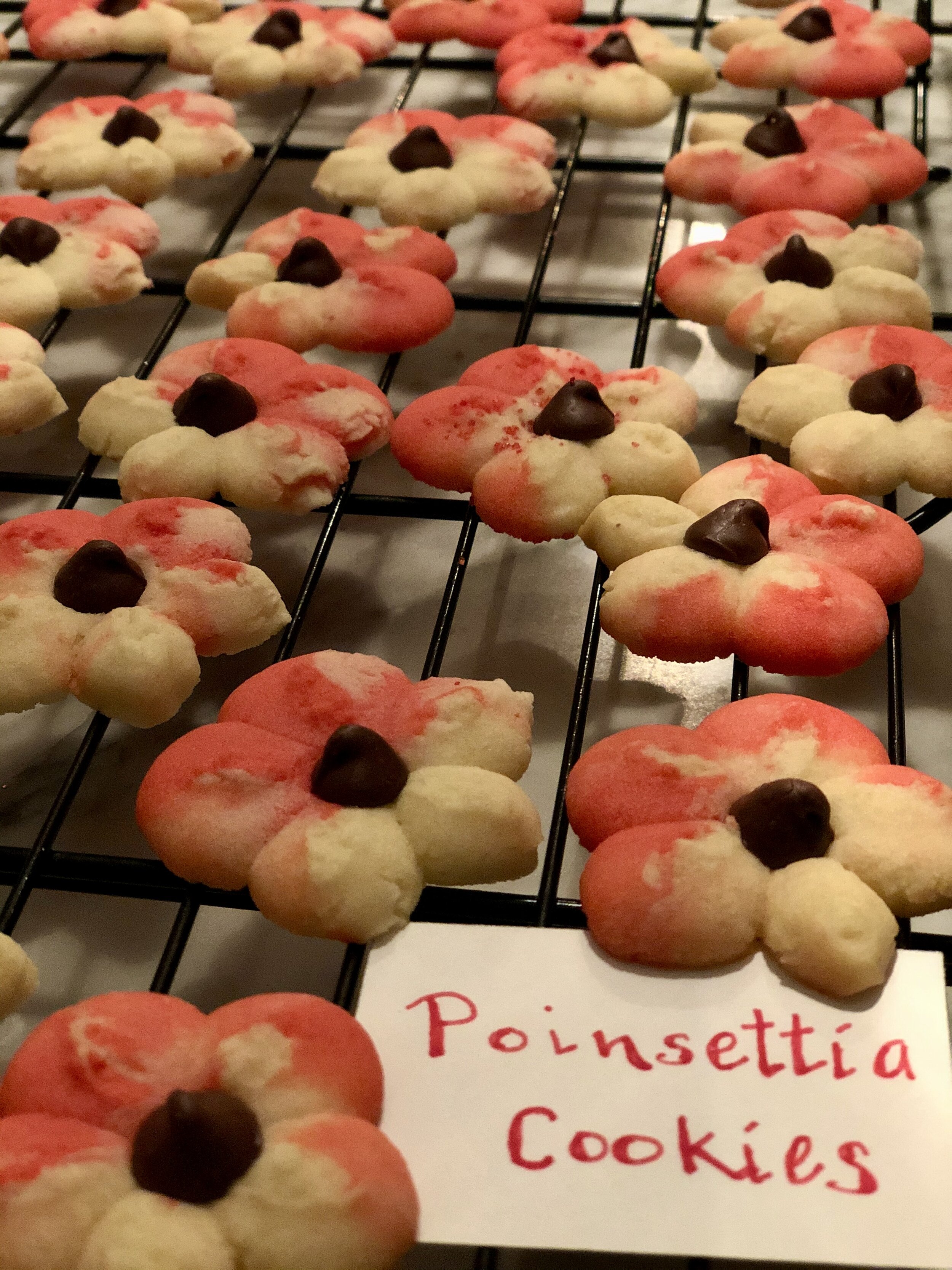 Poinsettia Cookies