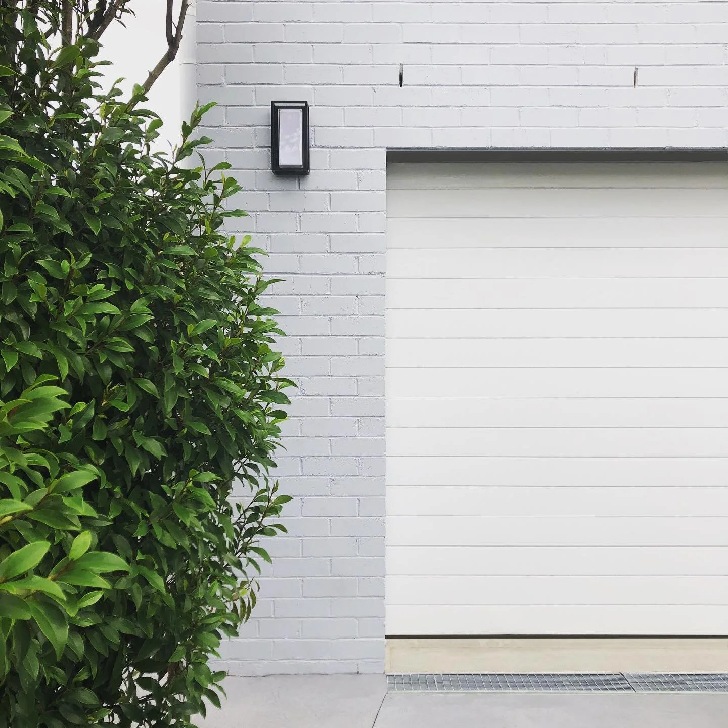 #brickhome #detail #millermood #dulux