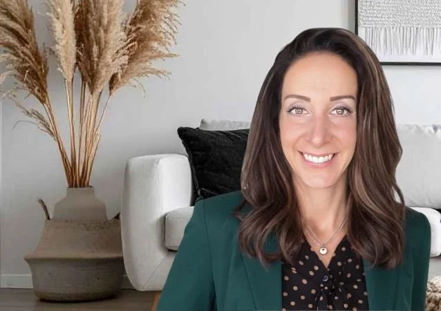 Alexis Verbin, LCSW, LICSW, founder and therapist at Wellcore Healing