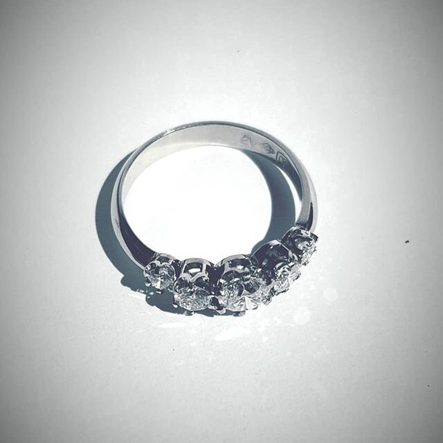 5 stone diamond ring in platinum
