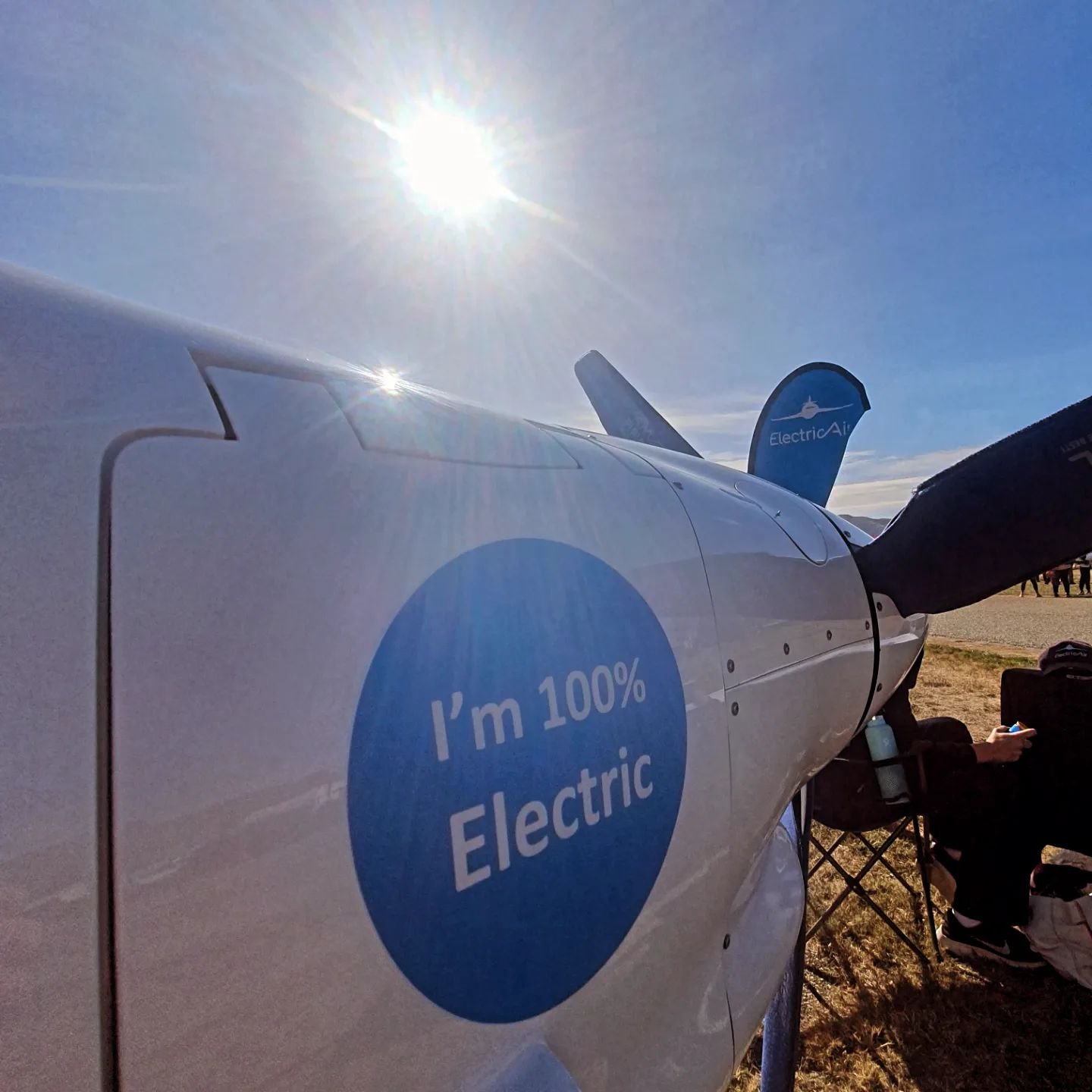 NZ's Electric Plane sunbathing  @warbirdsoverwanaka 
#electricflight