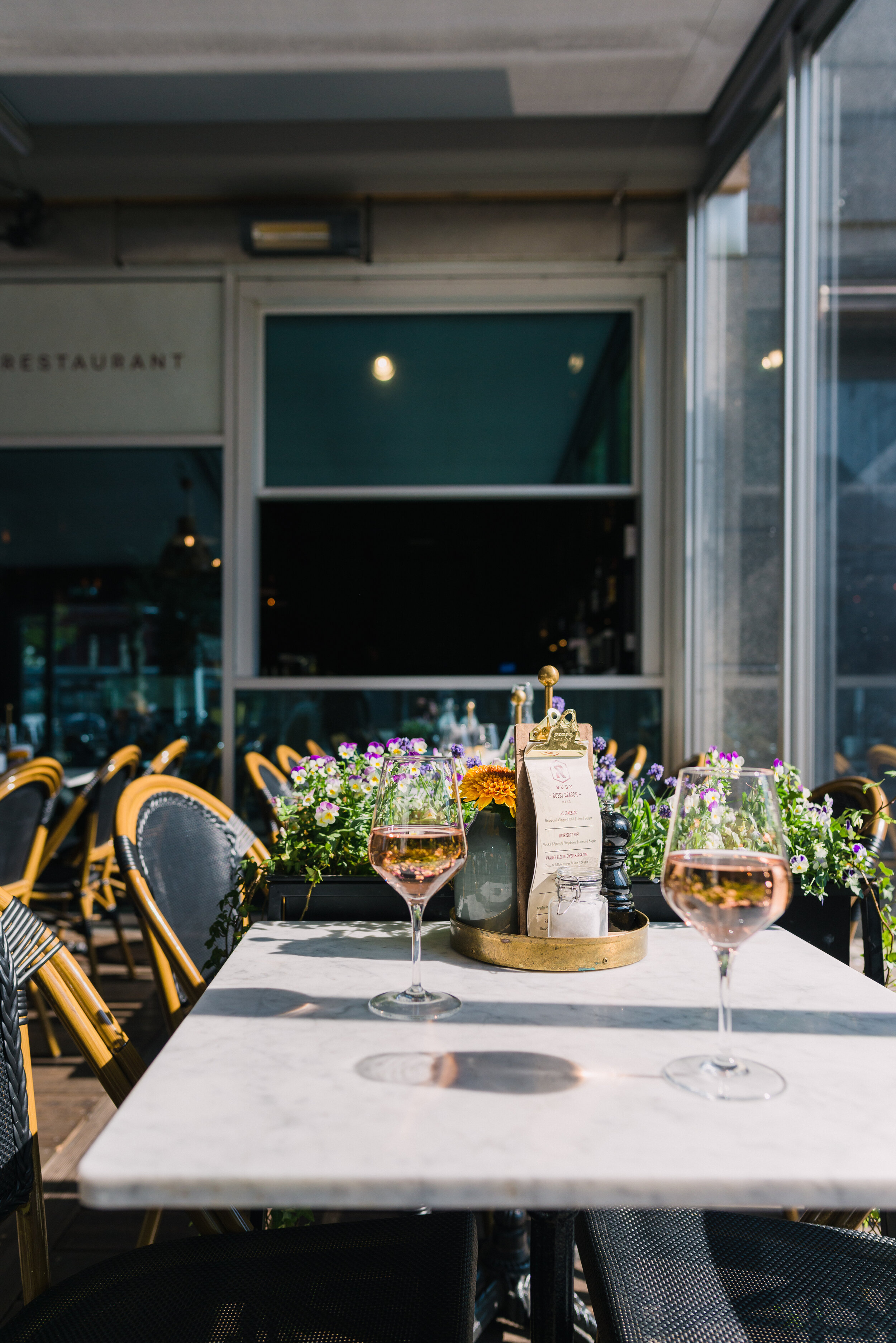 Scandic-Rubinen-restaurant-terrace-wineglass.jpg