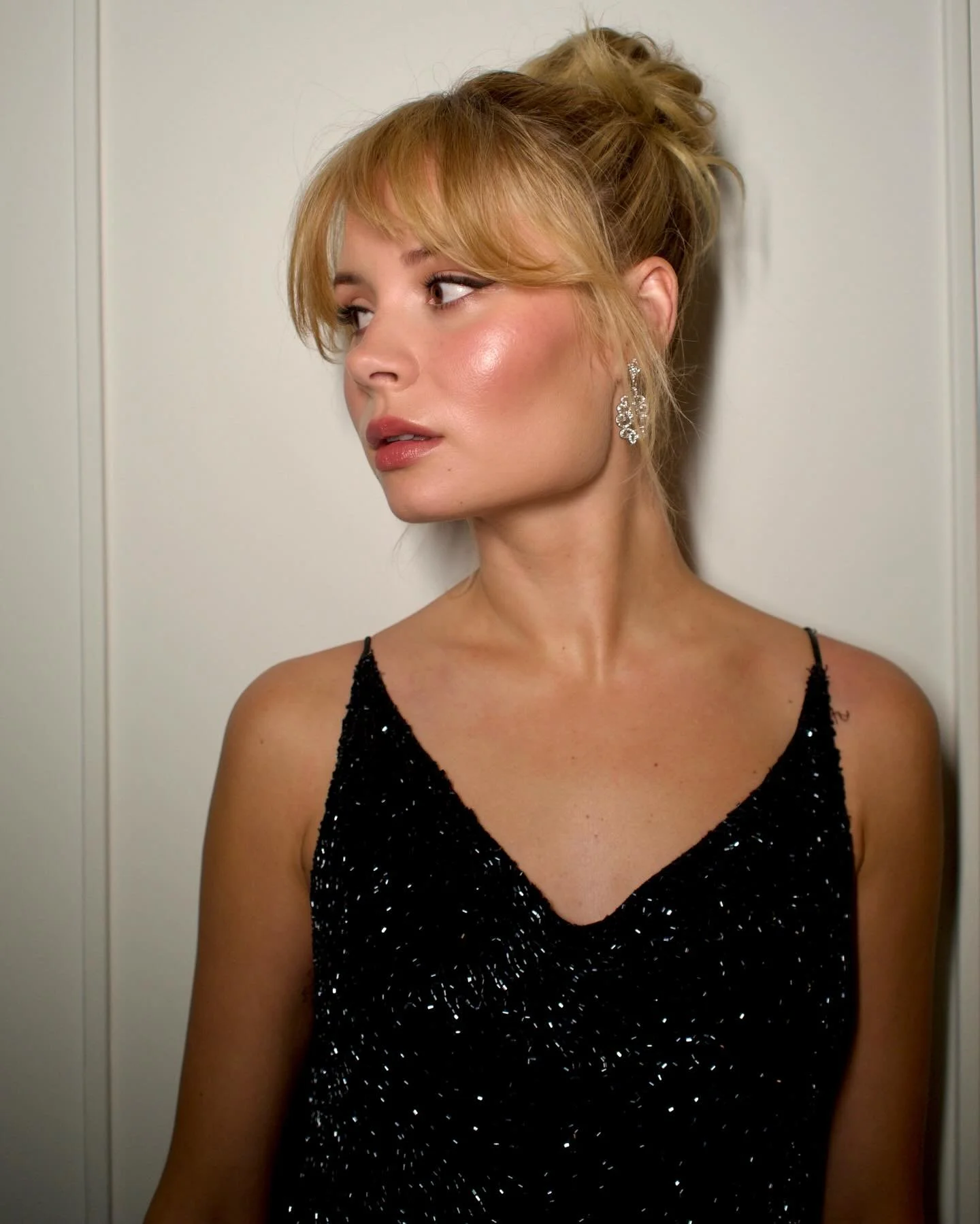 Beautiful Nina ✨
Ahead of tonight&rsquo;s children&rsquo;s charity event
Stylist @karenclarkson 
Glam&amp; 📸 #wendyturnermakeup Using @drlevyofficial @merit @aisle8comms @chantecaille @lashify @gmqconsultancy 

.
.
.
.
.
#christmas #charity #glam #s