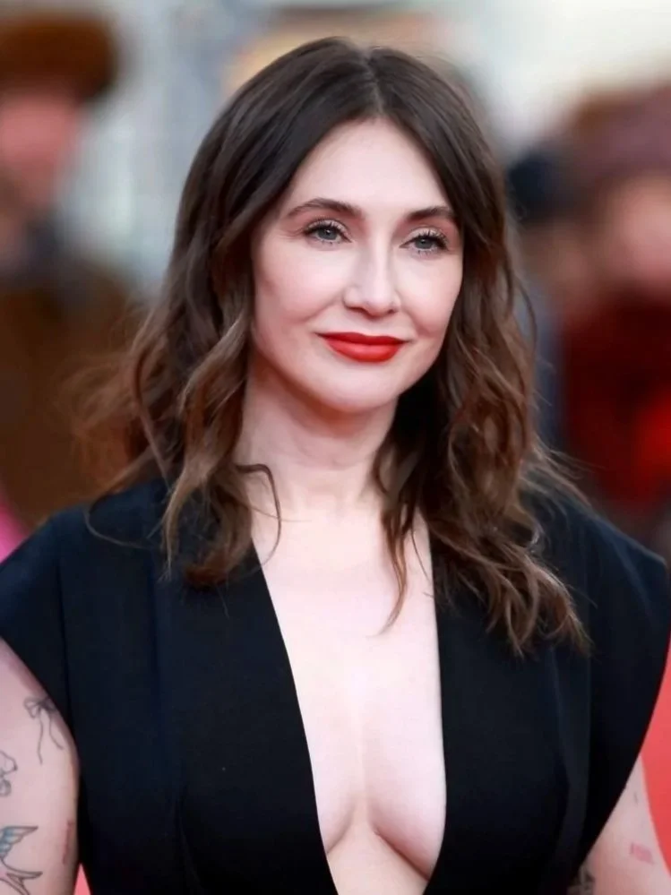 Carice Van Houten