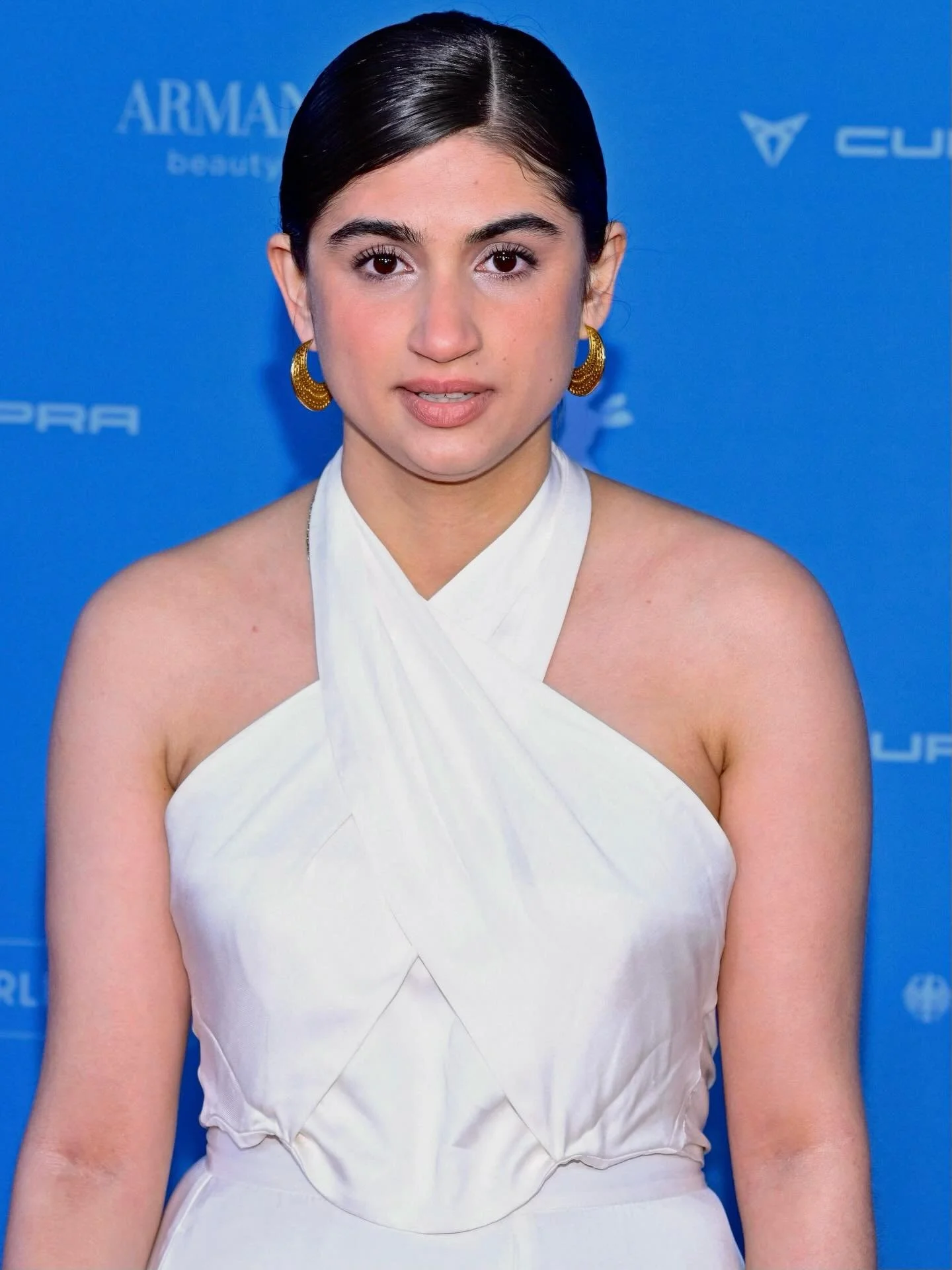 Mia Tharia 
&lsquo;The Education of Jane Cummings&rsquo;
76th Berlin International Film Feastival
Glam #wendyturnermakeup
Using @merit @aisle8comms @morphebrushes 
.
.
.
.
.
#berlin #redcarpet #rcelebritymakeup #berlinfilmfestival