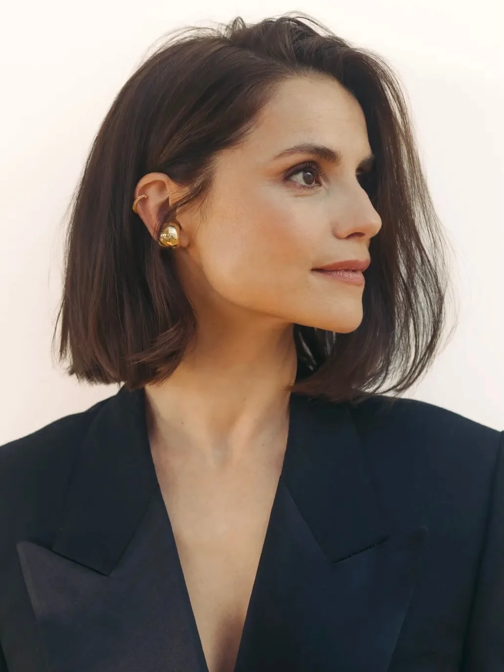 @theststyle Charlotte Riley
Photography by @philltaylormade 
Styling by @flossiesaunders
Hair and makeup #wendyturnermakeup 
Using @merit &amp; @hairbysammcknight 
Publicist @tapestrylondon 
.
.
.
.
.
#CharlotteRiley #tomhardy #celebrity