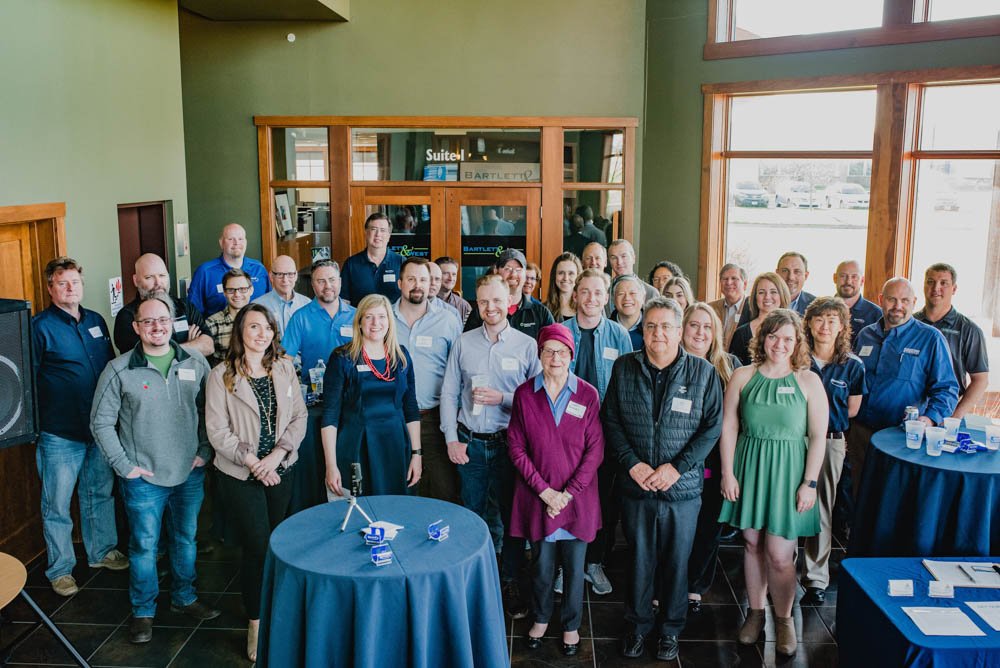 Billings-2019-Reception_group_web_Marissa_Irene.jpg