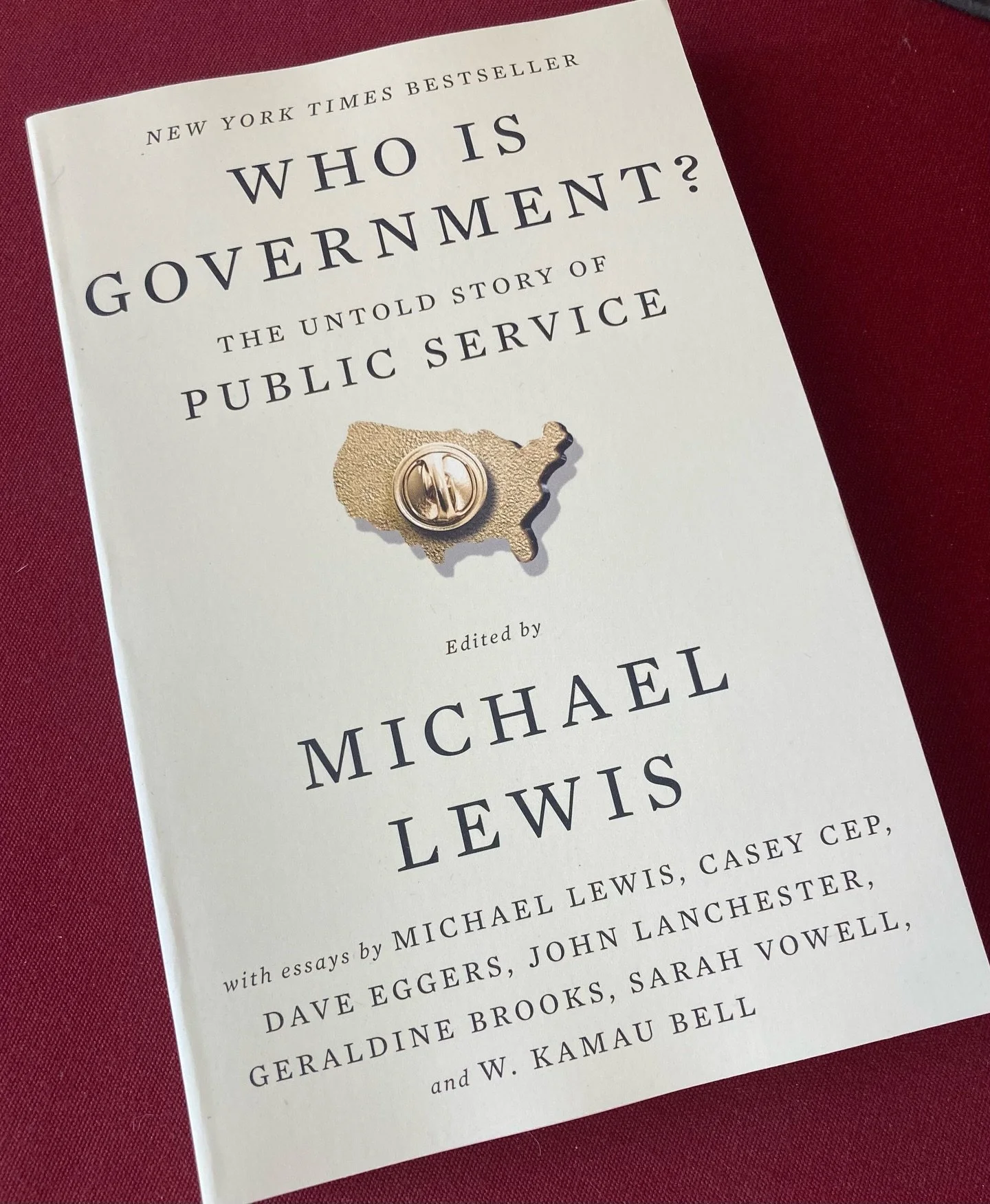 This new and timely collection of essays challenges the idea that waste and inefficiency are concentrated in government bureaucracy,  and that public service is less valuable than private sector employment.  These essays are about the people who admi