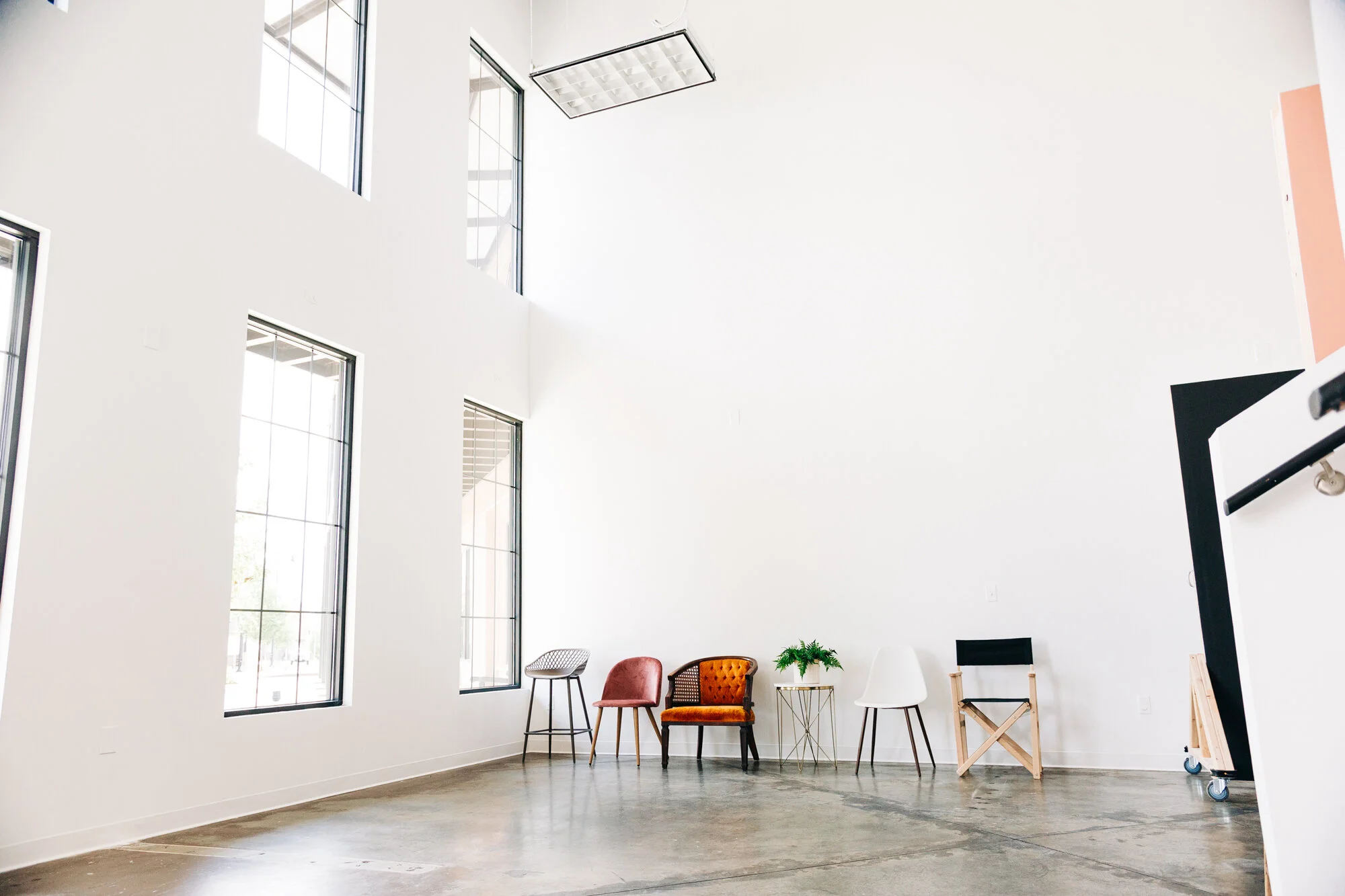 Lux Rae Loft: Premier Natural Light Photography Studios in Vancouver ...