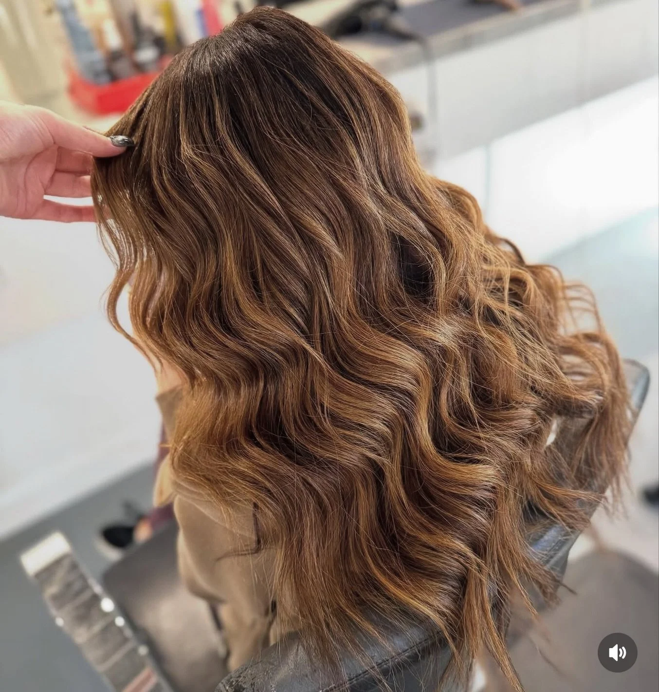 NYE RESOLUTION:

✨ More blowouts
✨ Less bad hair days

We&rsquo;re fully booked for New Year&rsquo;s Eve, but consider this your sign to make &ldquo;more blowouts&rdquo; a permanent 2026 habit.

Because starting the year with great hair just hits dif
