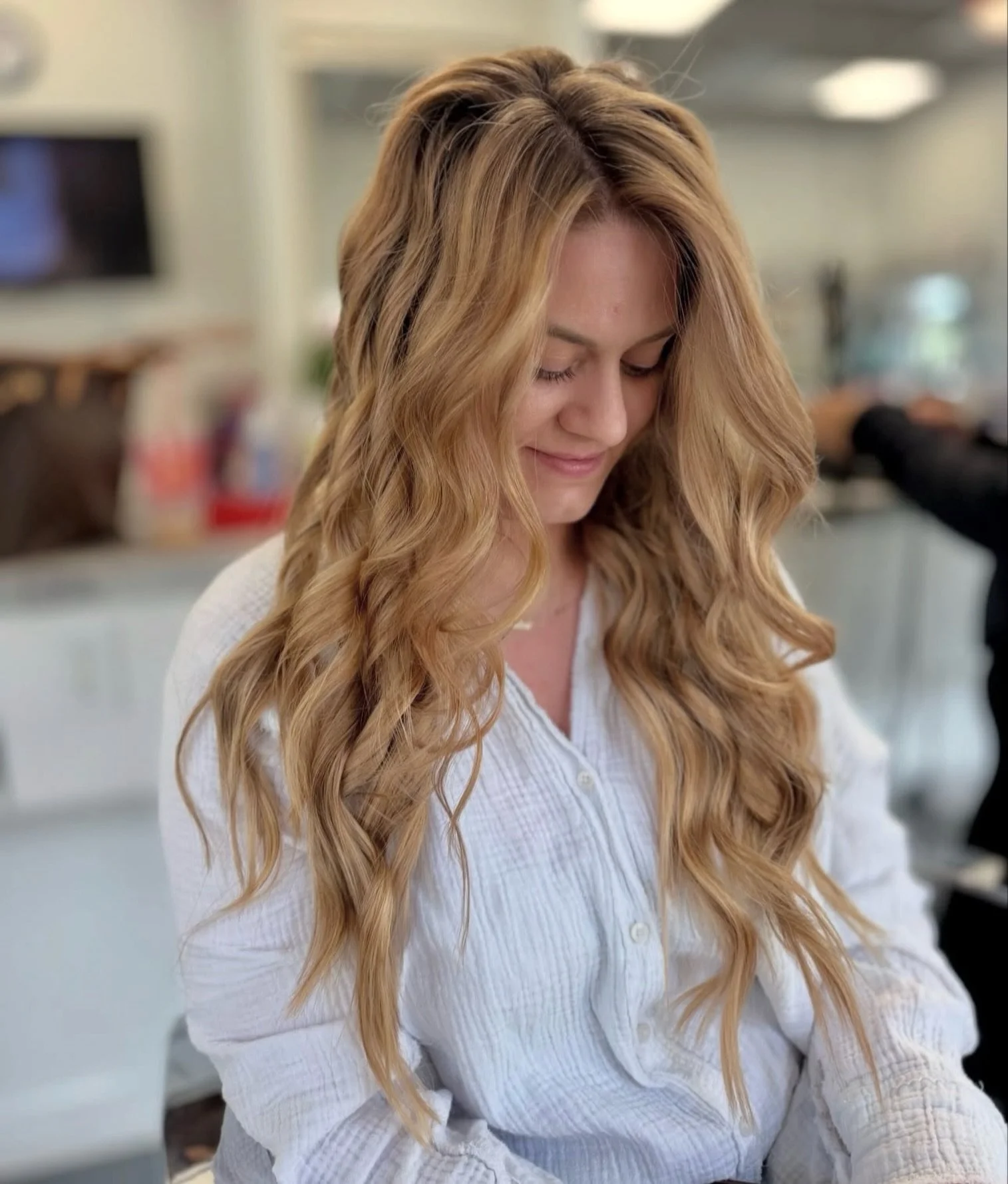 Memorial Day weekend is over which means it&rsquo;s officially NJ blonde season ☀️🍓

Beach days, iced coffees, shore weekends, and strawberry blonde hair that looks unreal in the sun. This color is basically summer in hair form.

Hot girls are going