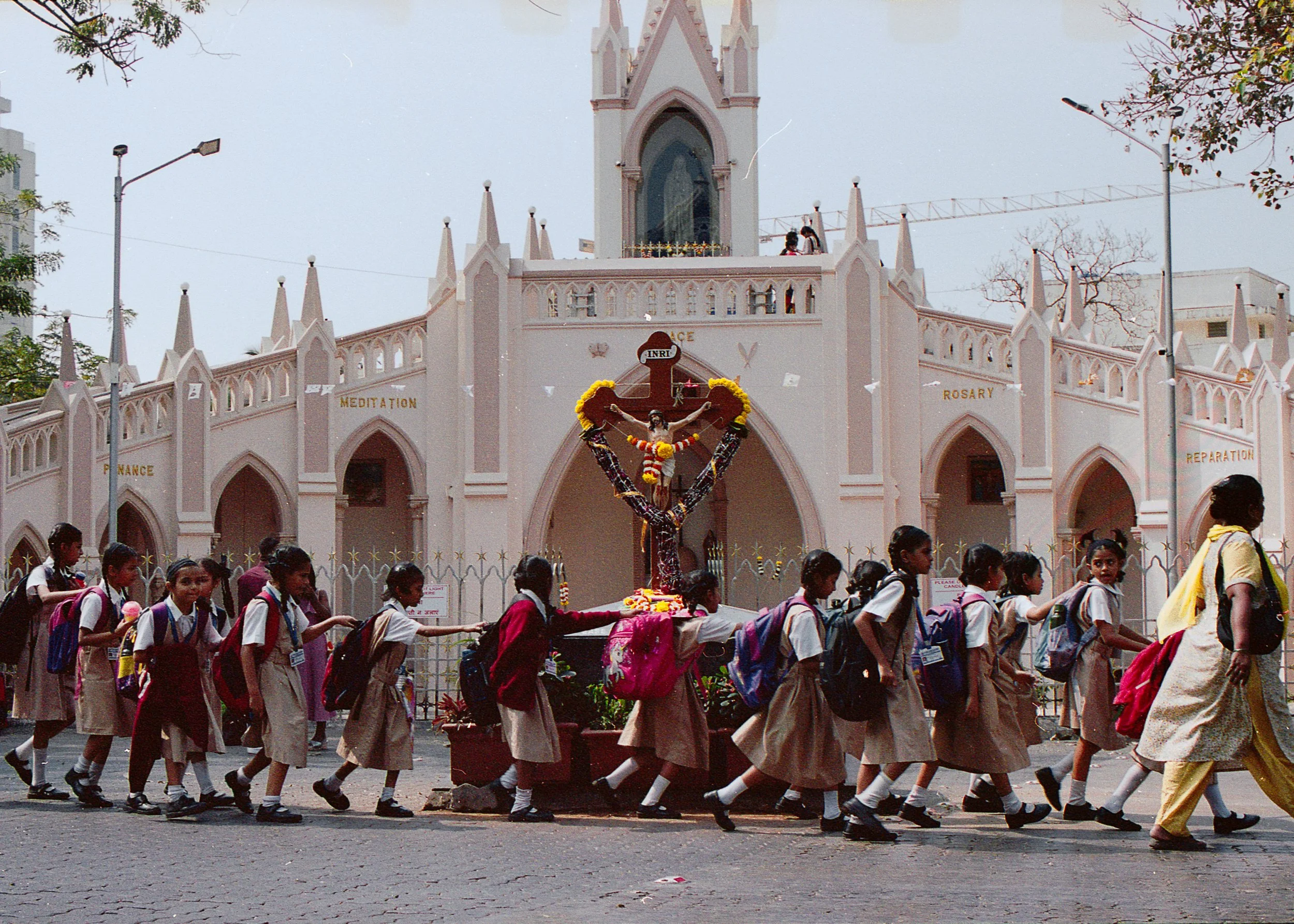 anisha film 202520250403_0044-2.jpg