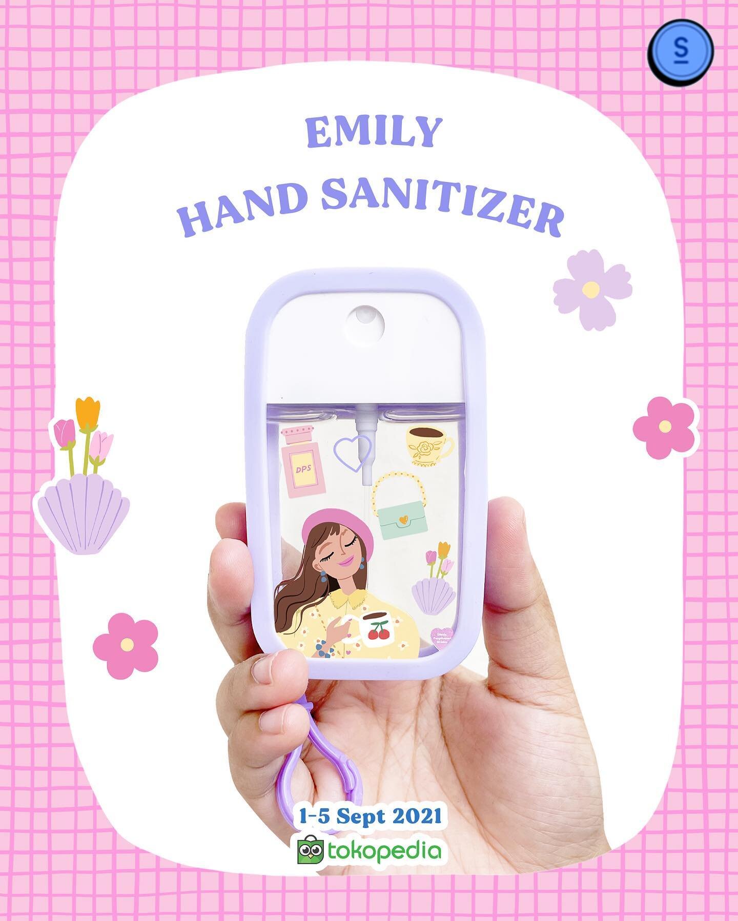 It's tomorroww @semasa_di @tokopedia 🥳 Exclusive launch of my two new designs of hand sanitizers collection (they are refillable!) and a mask pouch, that you can use as a wallet too 💖 Available tomorrow only at @dindapuspitasari.studio Tokopedia 💖