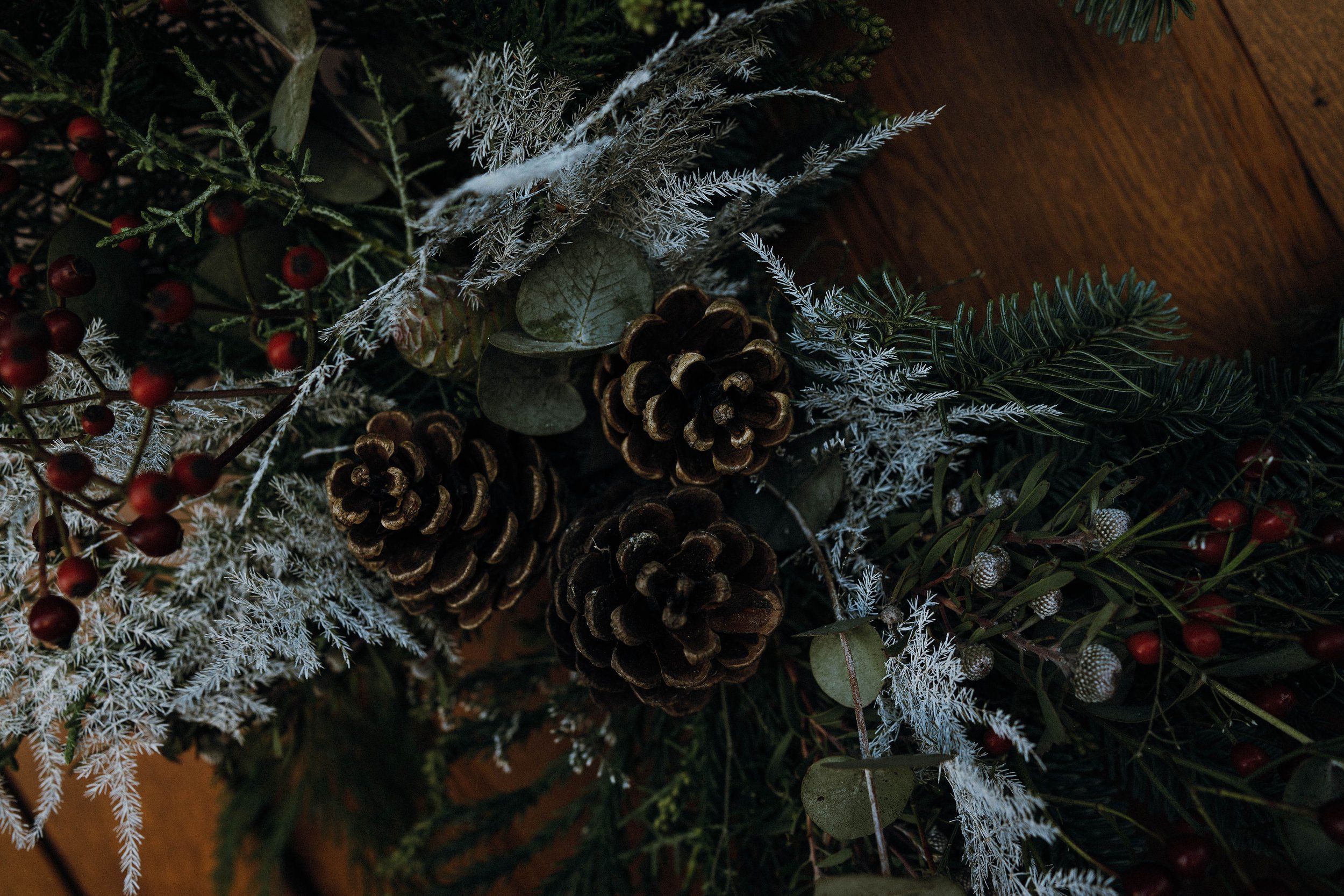 wreath asymetric fresh.jpg