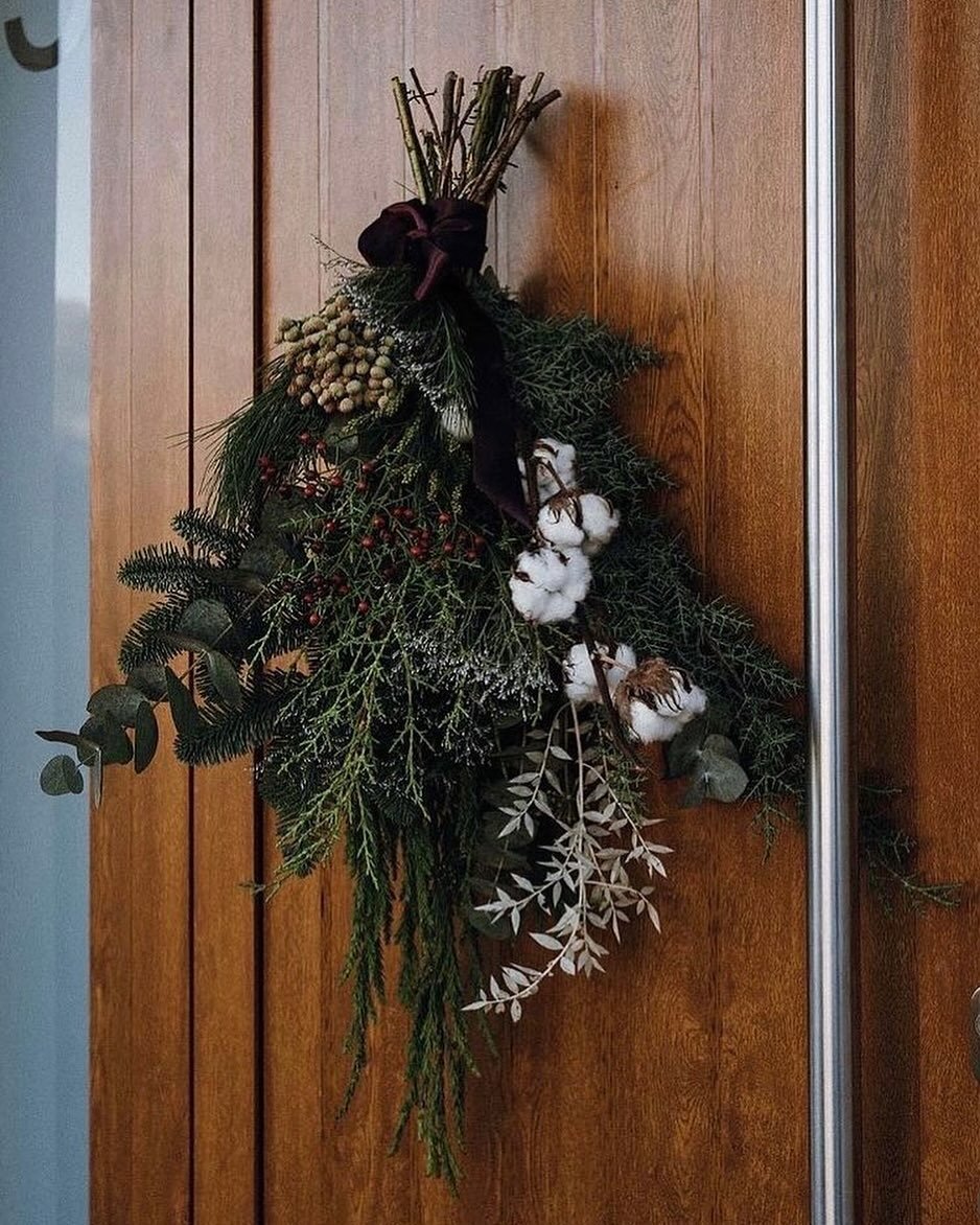 Theres still time to deck the halls with Sugarbush magic for this year&rsquo;s festive frivolities!! With a range of wreaths and swags there&rsquo;s everything you need to decorate your door. 

Don&rsquo;t forget a festive bouquet perfect for that pe