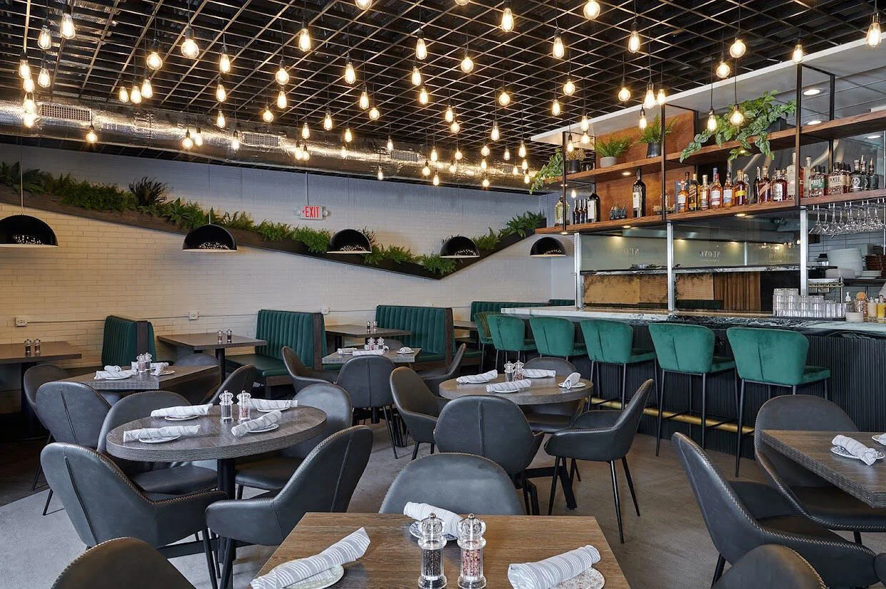 Nuovo Chicago Kosher Italian Restaurant Chicago Branding Packaging