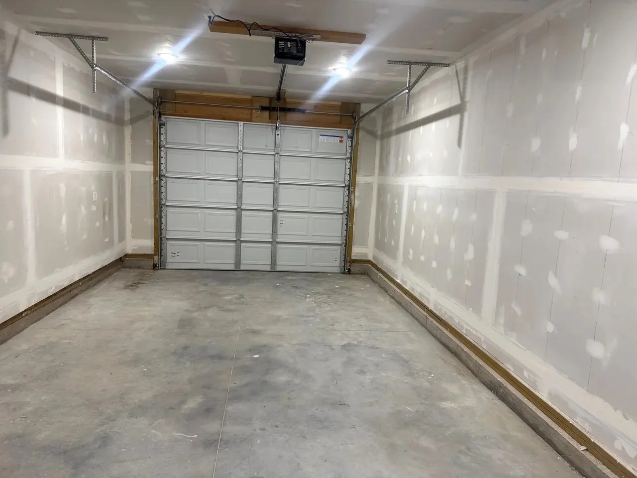 137 Cottonwood Garage.jpeg