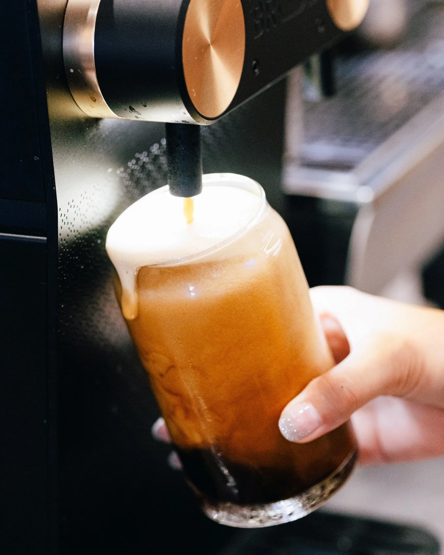 We just upgraded our coffee bar with a brand-new, state-of-the-art nitro tap, and we&rsquo;re not exaggerating when we say this is the smoothest cup of Nitro Cold Brew you will ever taste.

Here&rsquo;s what&rsquo;s pouring:
❄️ Flash-Chilled to 36&de