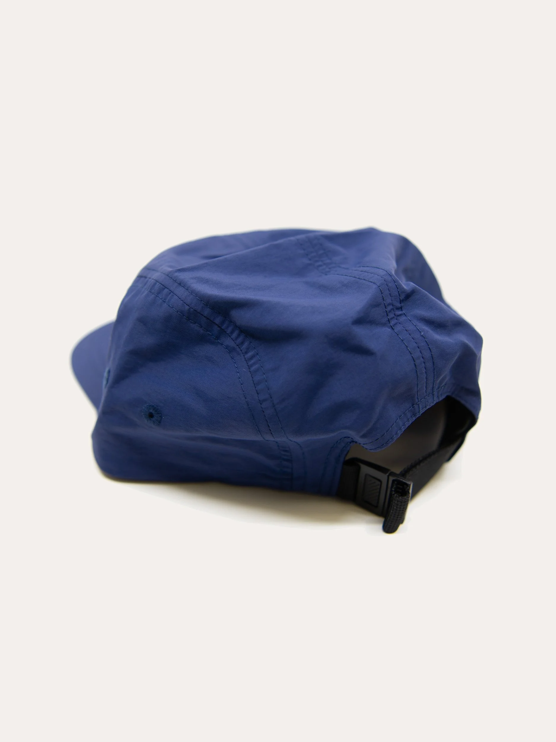VCR-H003b-NAVY_Web 3-4.jpg