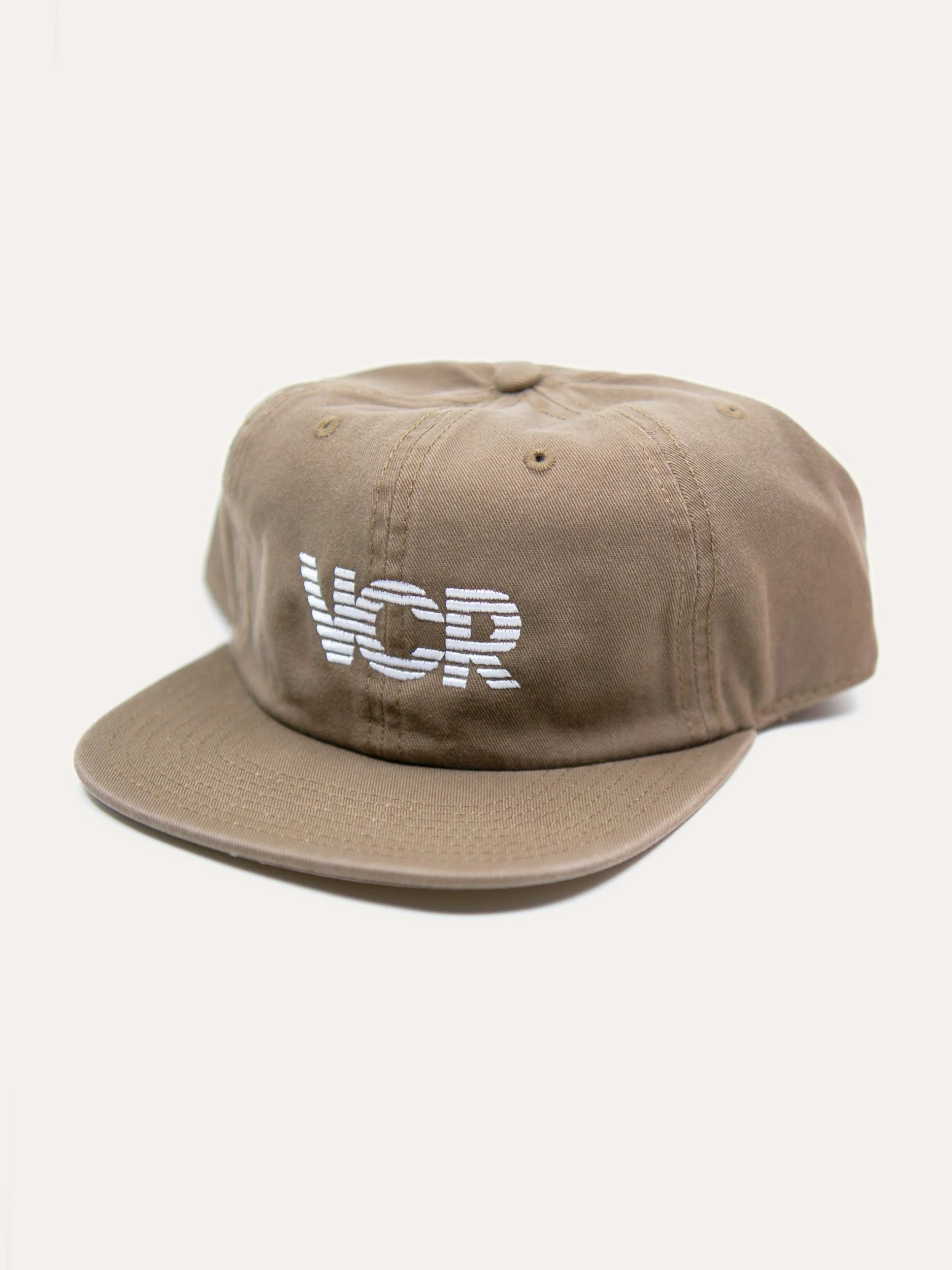 VCR-H001a-WALNUT 2026_Web 3-4.jpg