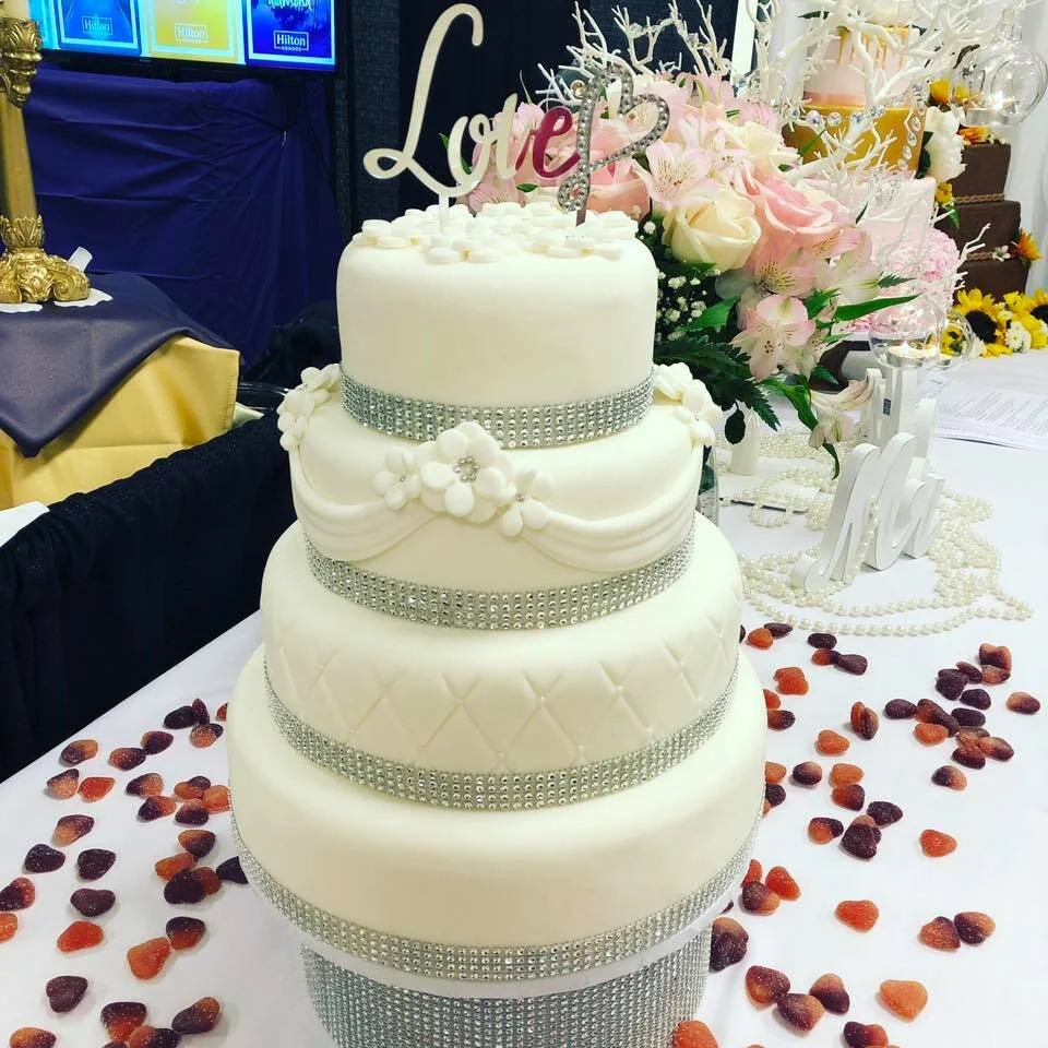 wedding cake 27.jpg
