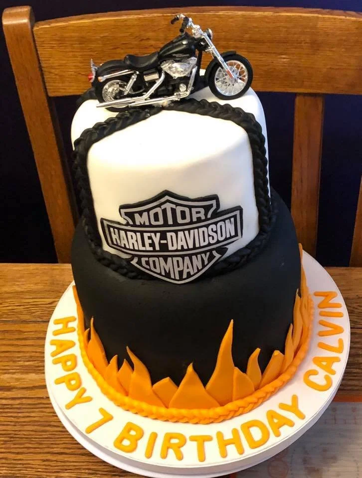 birthday cake 29.jpg