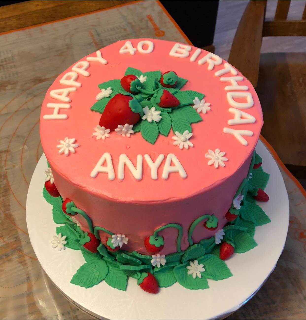 strawberry bday cake - Copy.jpg
