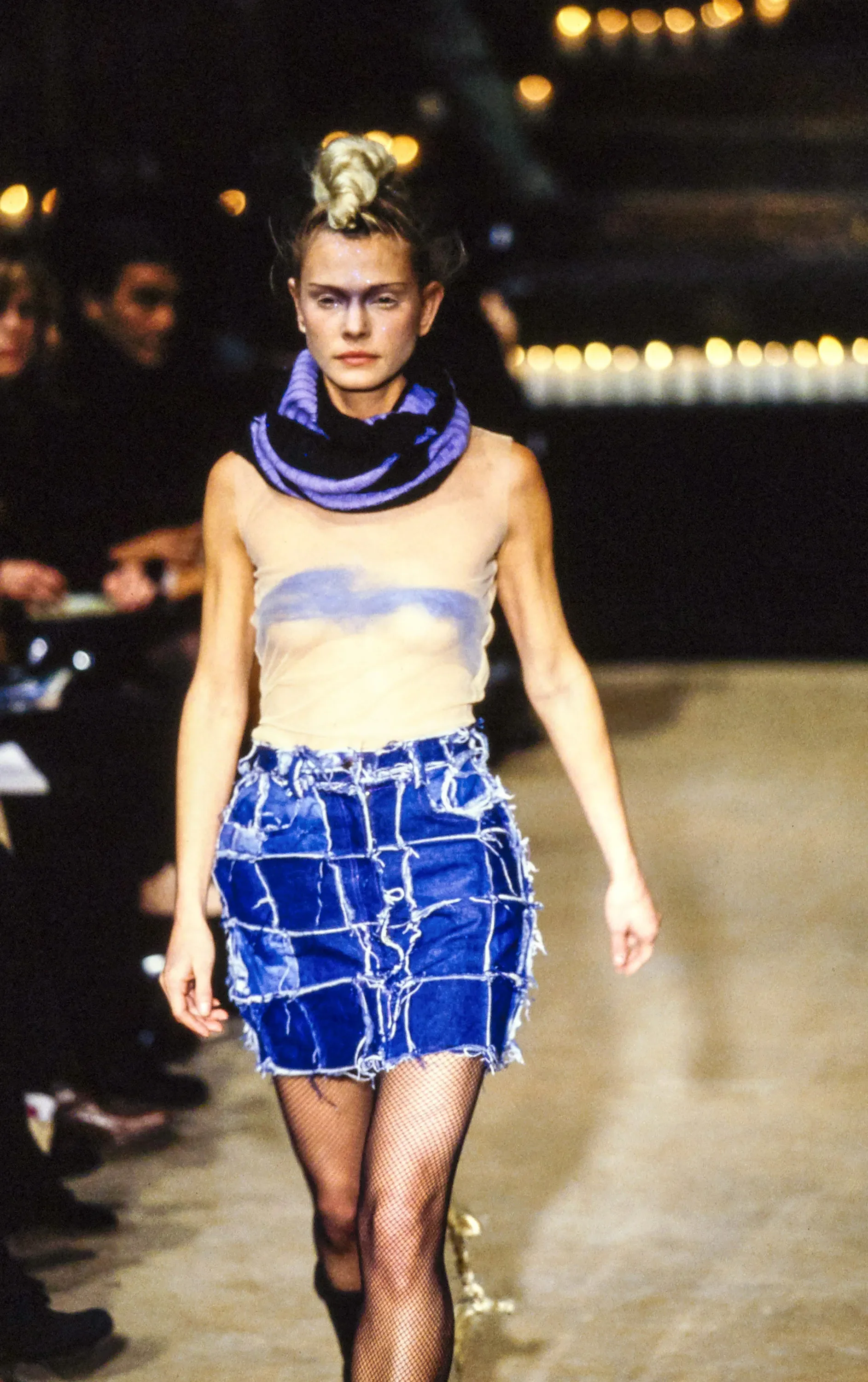 ALEXANDER-MCQUEEN-FALL-1996-RTW-50.jpg.webp