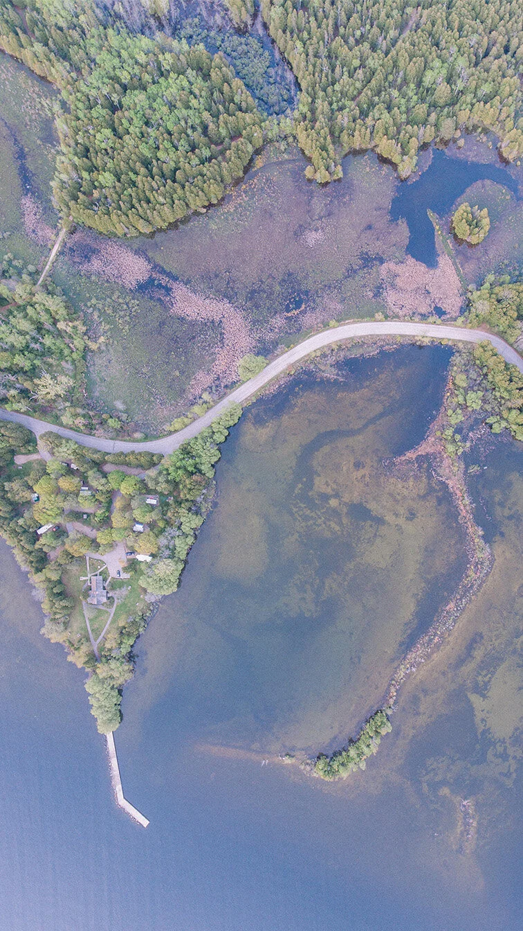 Phone-Wallpaper-8-Life-On-The-Peninsula.jpg