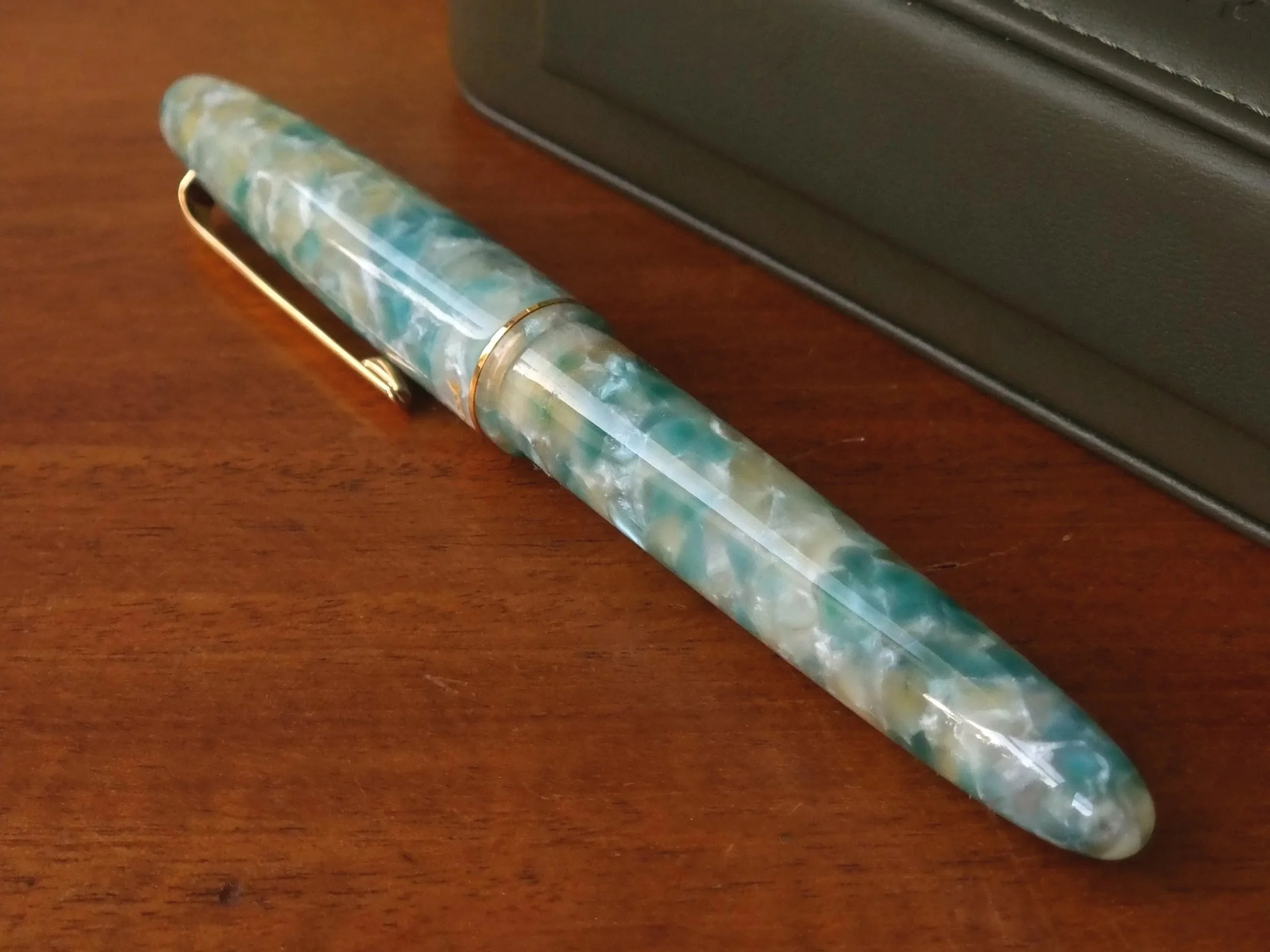 Pluma Estie Nouveau Bleu Gold con Pistón Esterbrook