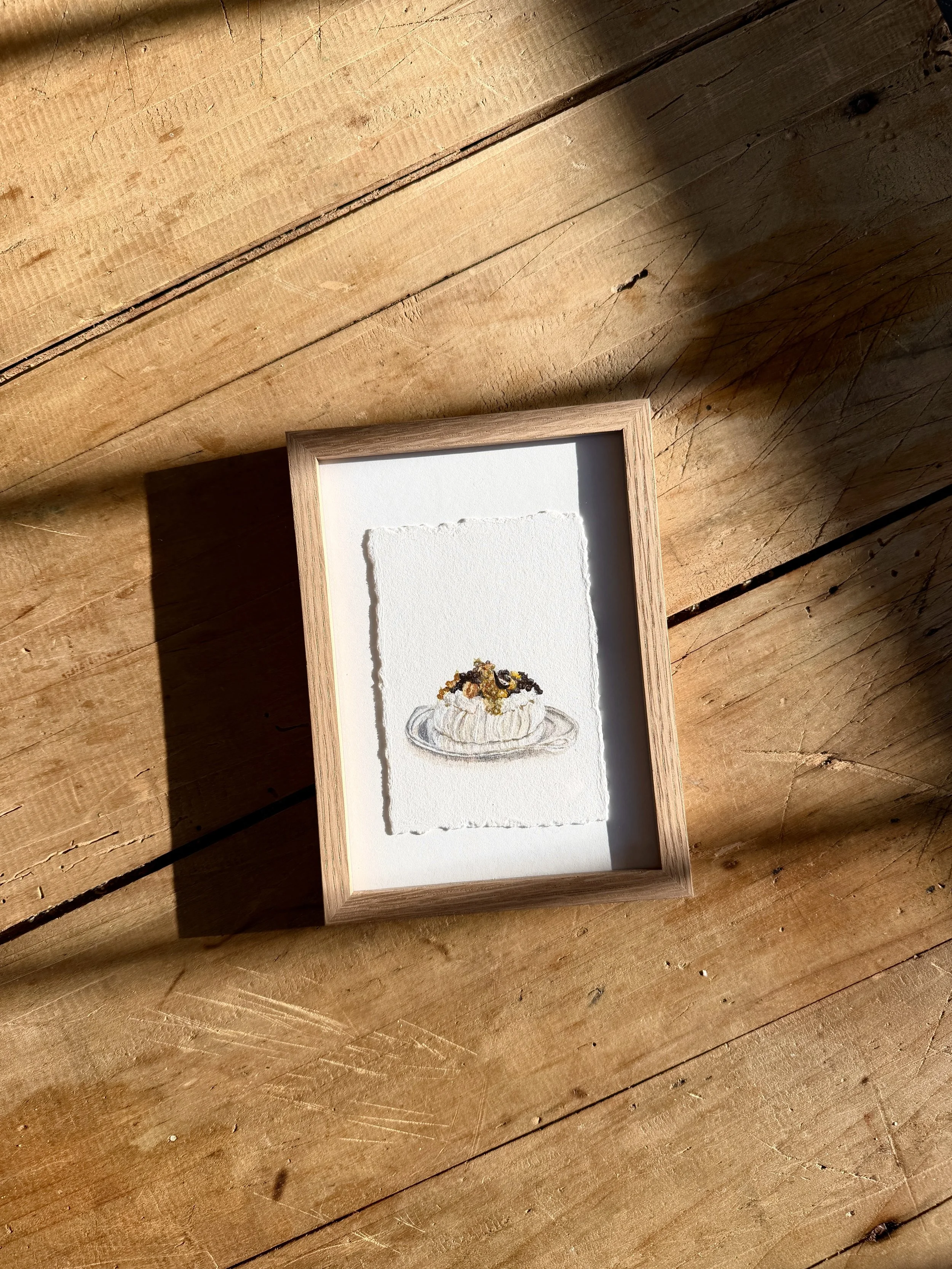 Pavlova with Grapes and Stone Fruit