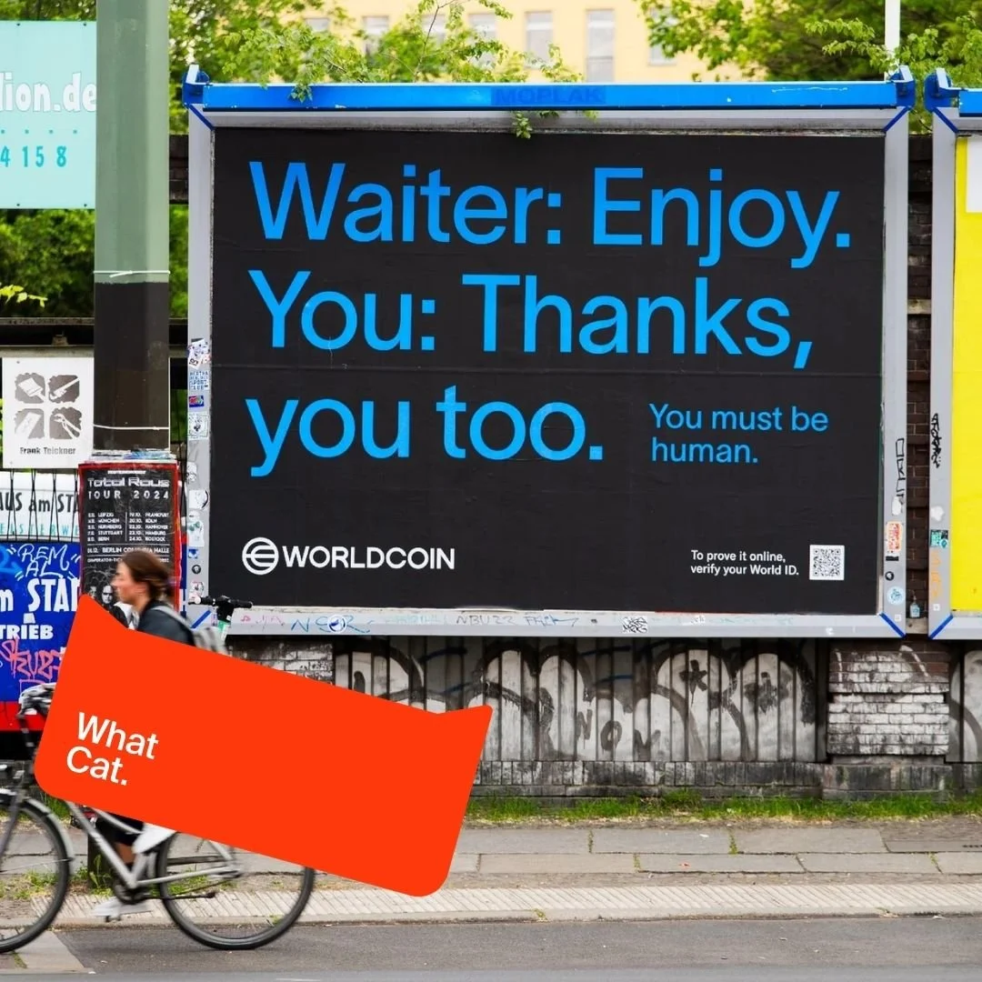 Creatividad humana vs. IA: ¿Por qué el futuro de la publicidad está en la libreta?