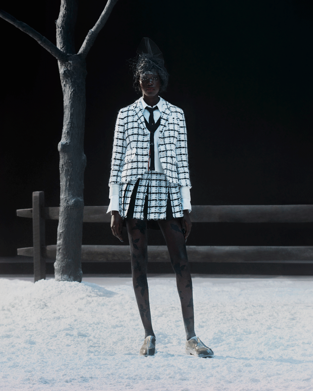 240214_AJ_THOM-BROWNE2522.gif