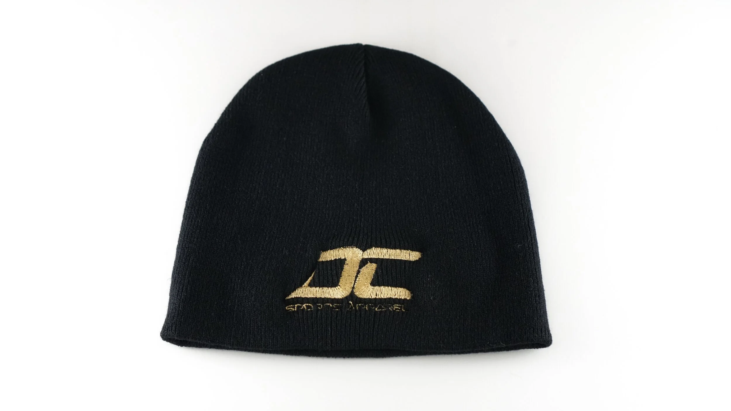 dc sports apparel black beanie hat