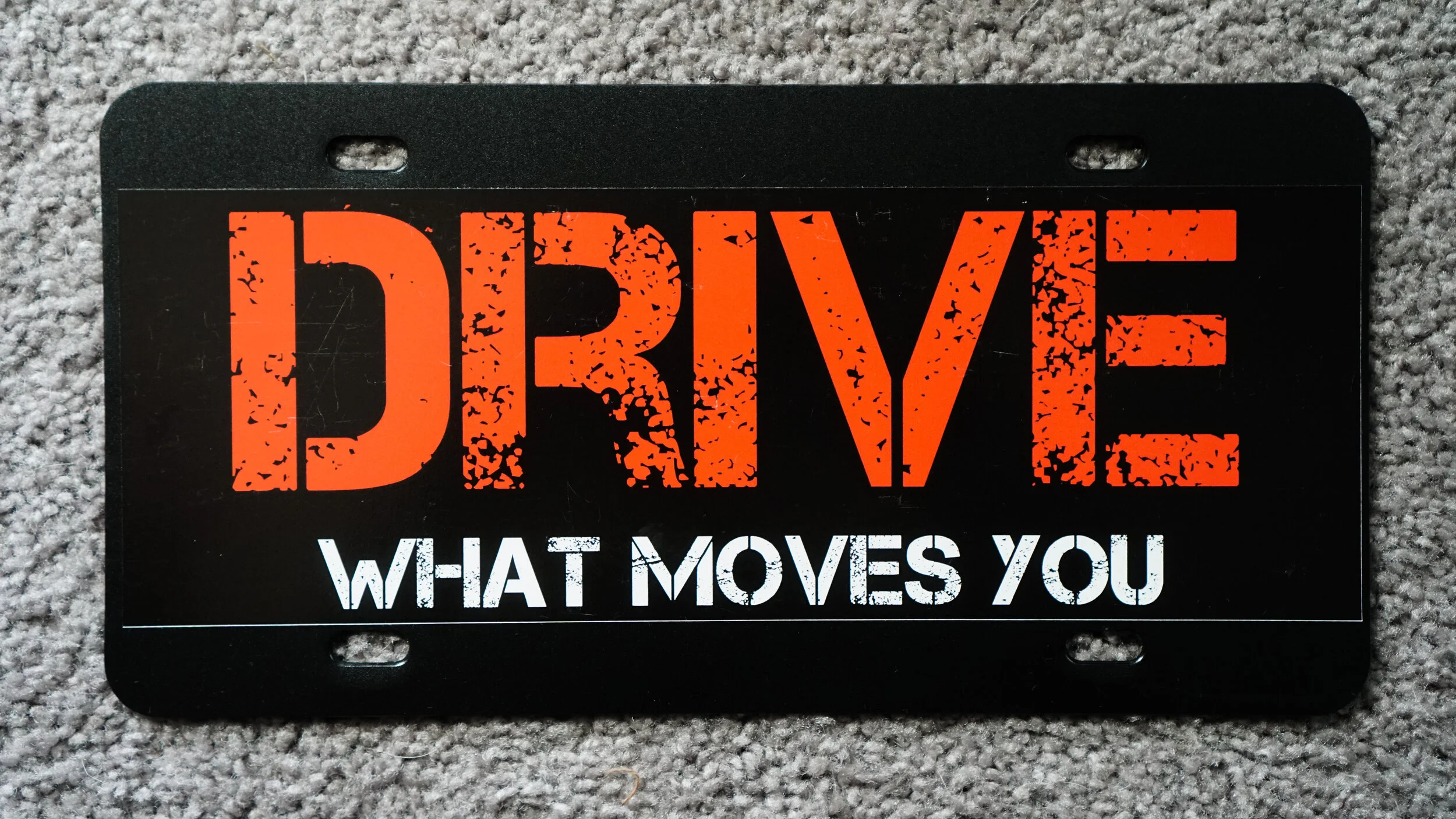 D8C61D64-E6E7-44B8-BA5B-F9025E10B789