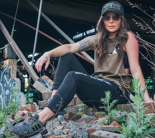 Apparel by diversity, Christine sporting the DC Sports Apparel Men&rsquo;s Dark Army Green muscle tee, Unisex Joggers, Black Camo Soft top Cap 🧢 with Army Green logo and fresh pair of matching kicks 👟💥👌 💥www.dcsportsapparel.com💥
.
.
.
.
.
.

#f