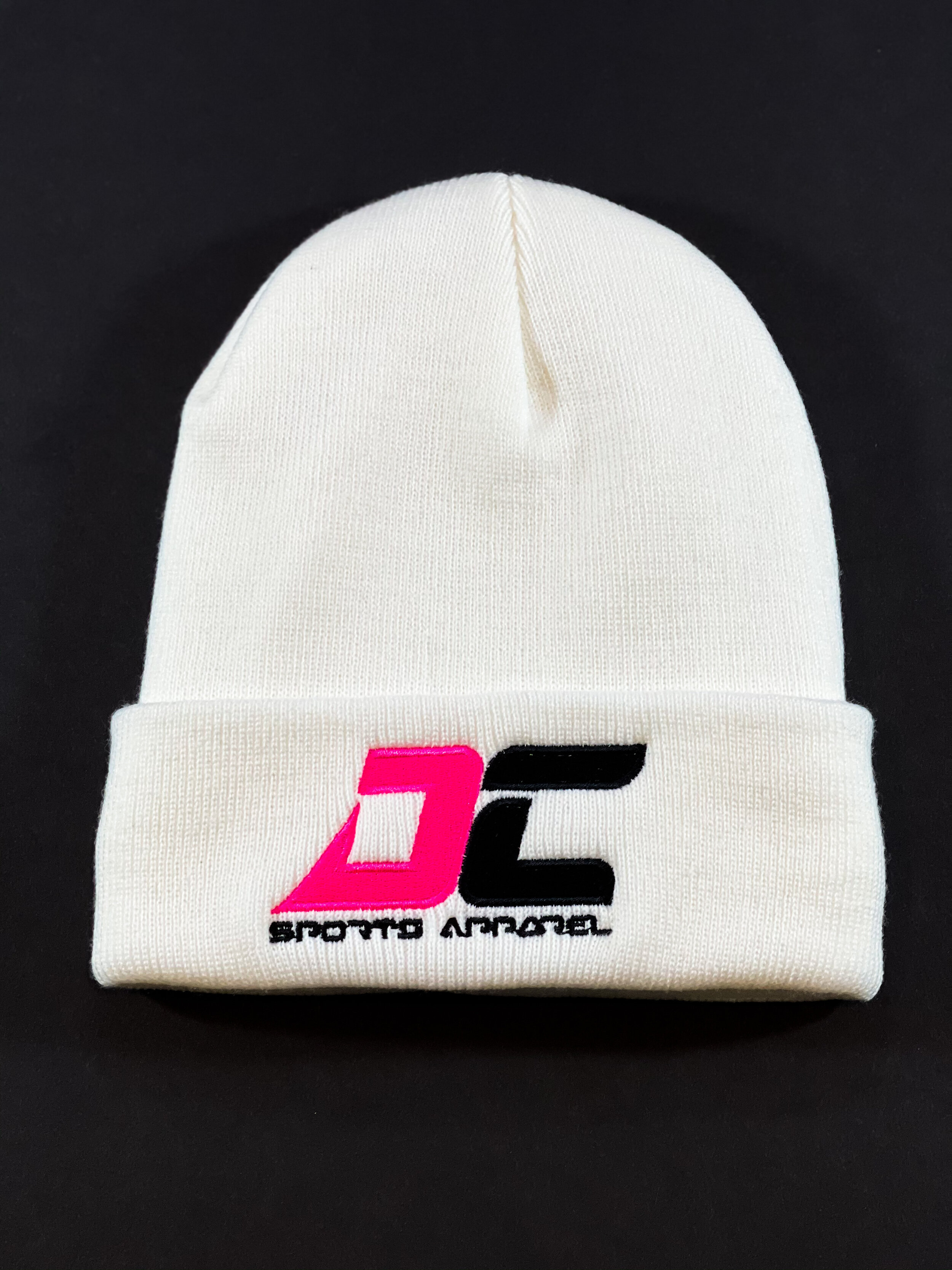 DC Sports Apparel WHITE “Fleeced/Lined” Beanie Hat 
