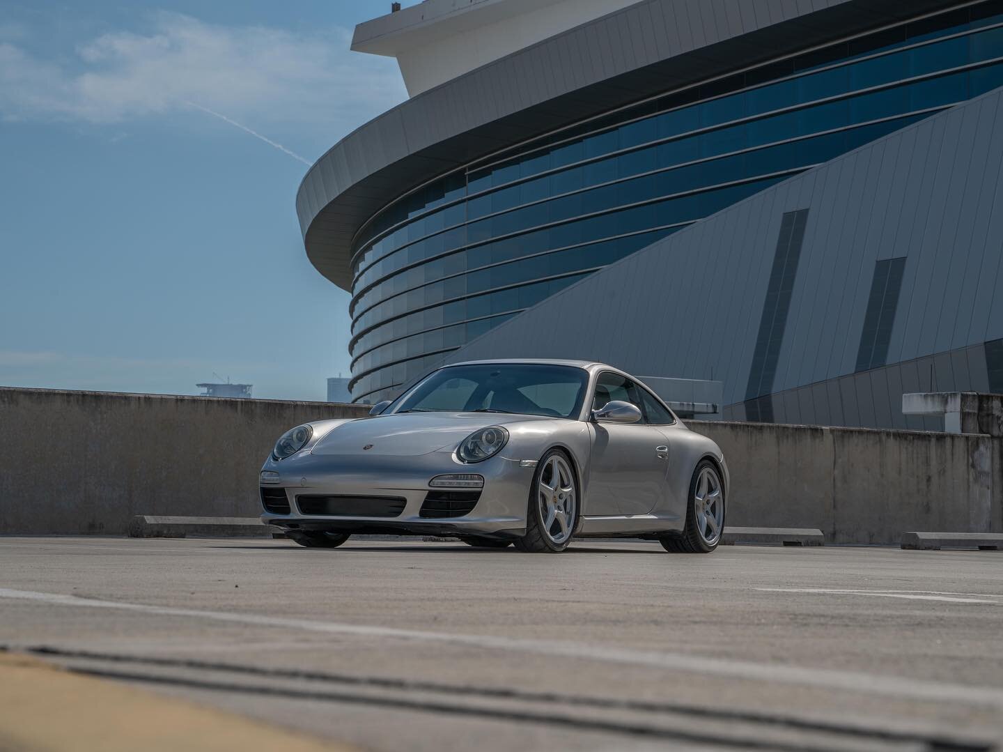 09&rsquo; Manual 911 Carrera Coupe #fercomotors #drivewithferco #savethemanuals #fercofamily