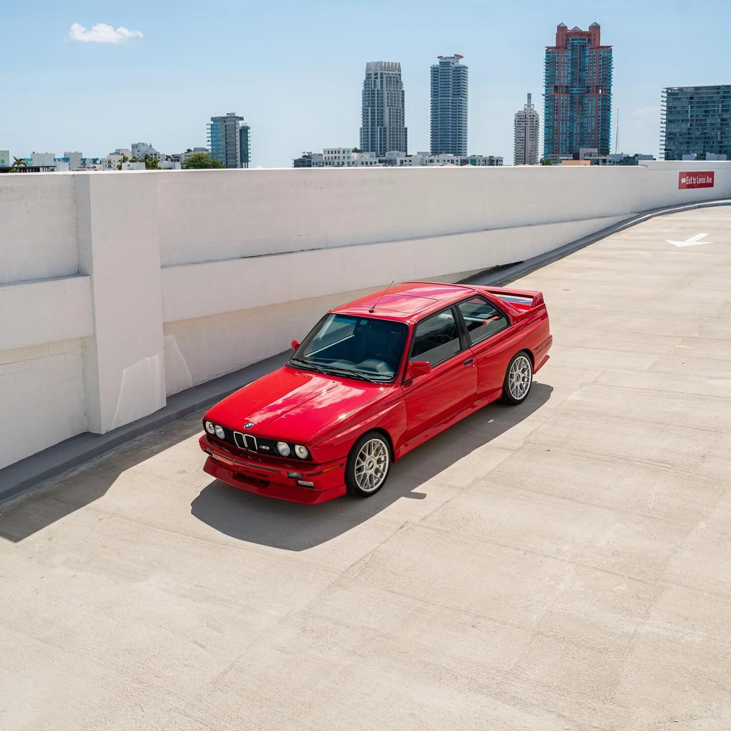 Santa&rsquo;s sleigh in 1980&rsquo;s Miami? 🎅🏼 🛷 #merrychristmas🎄 #fercomotors #happyholidays #e30 #m #bmwe #bmw #bmwm #cabrio #bmwclassic #drift #i #owners #bmwmotorsport #mpower #life #coupe #s #bmwmpower #bimmer #carmeets #dtm #turbo #bbs #lov