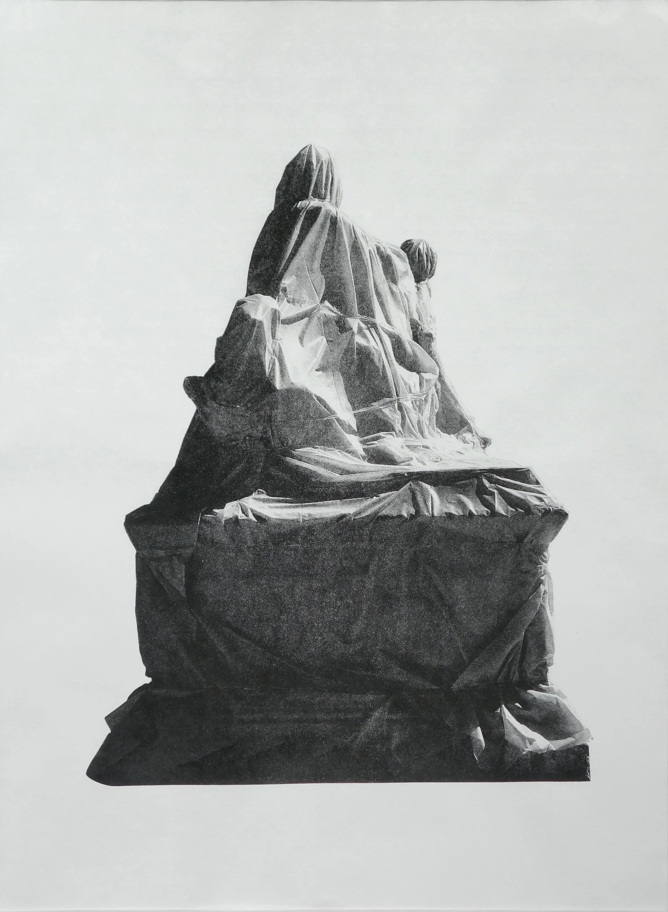 Erika DeFreitas an object, a gesture, a scene (II)