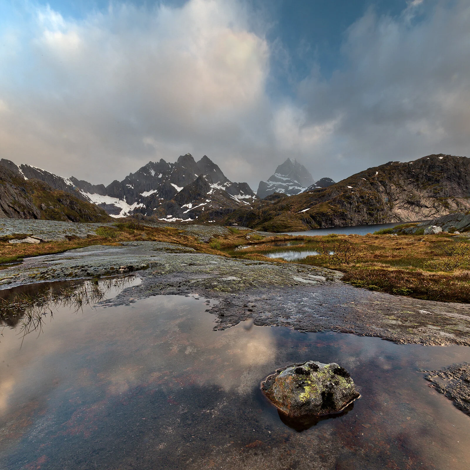  Michal Dvorak photo, Michal Dvořák fotografie, Sweden, Scandinavia trip, lake, mountains, landscape, panorama, clouds, landscape photography, beautiful landscape, nature, wild nature, lake scenery, krajinářská fotografie, fotografie krajiny, příroda