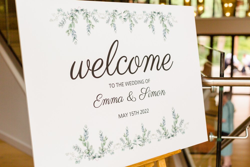 mill-barns-wedding-welcome-sign-emma-simon.jpg